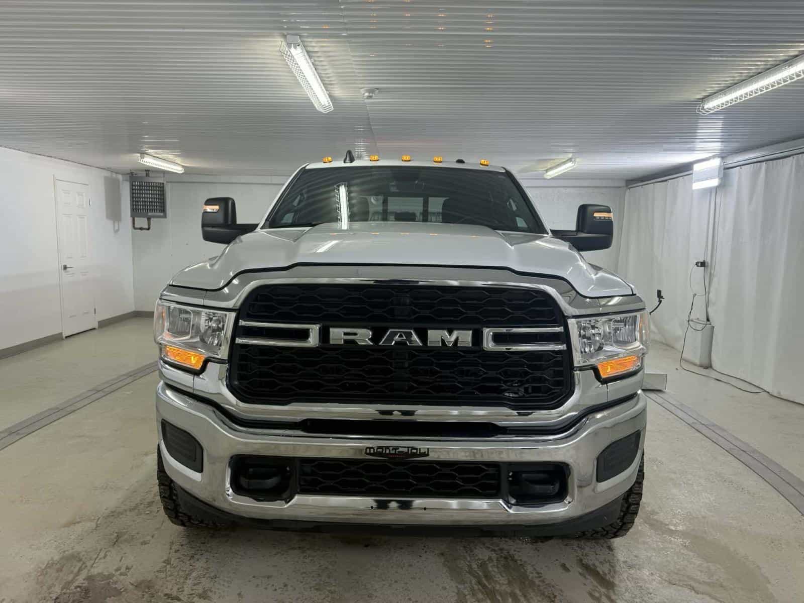 2024 RAM 3500 Tradesman - Image 5