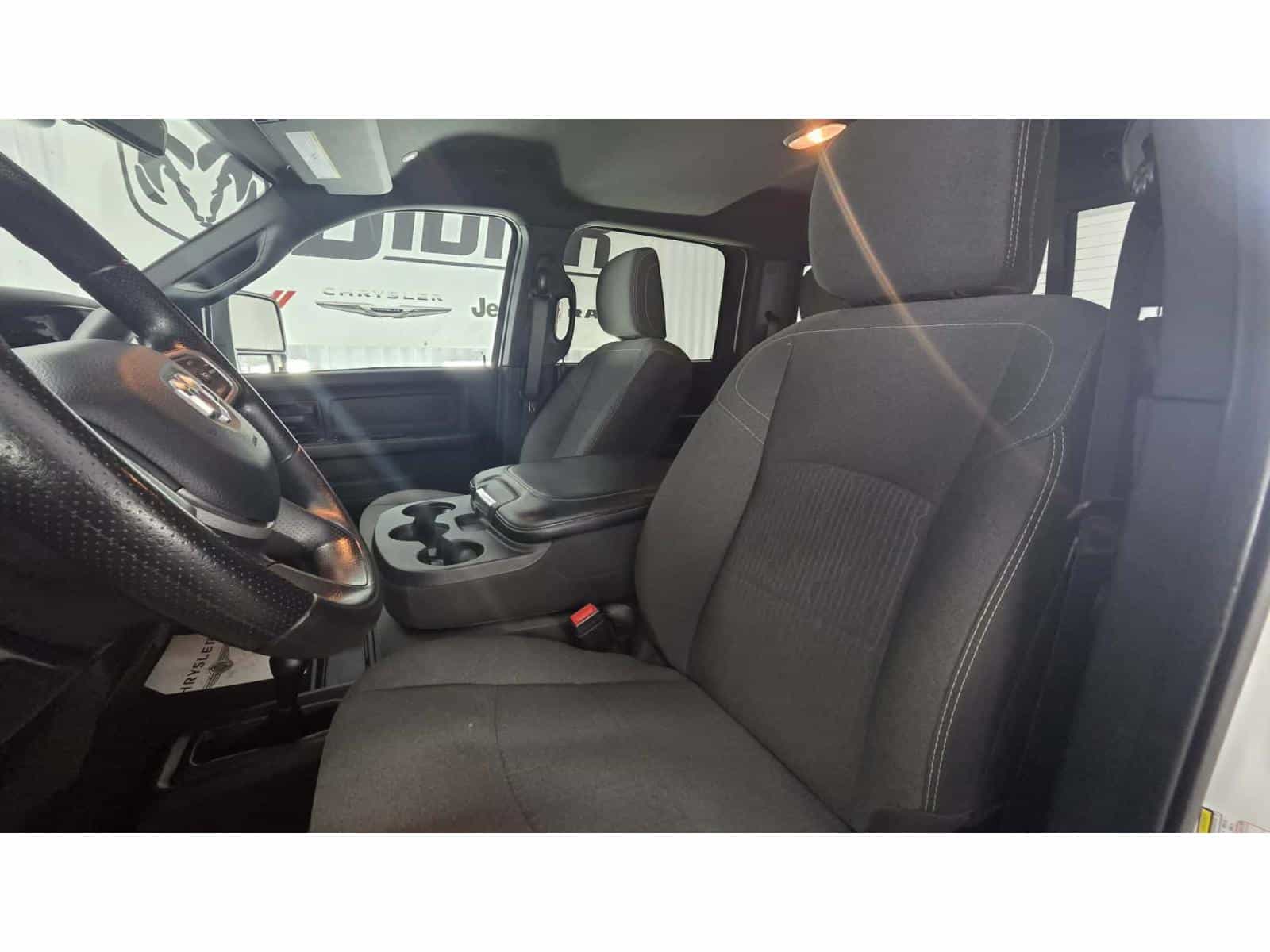 2024 RAM 3500 Tradesman - Image 10