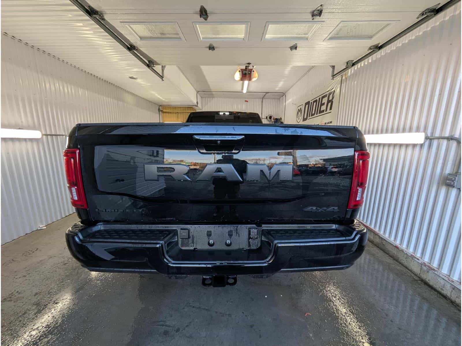 2025 RAM 2500 Limited - Image 5