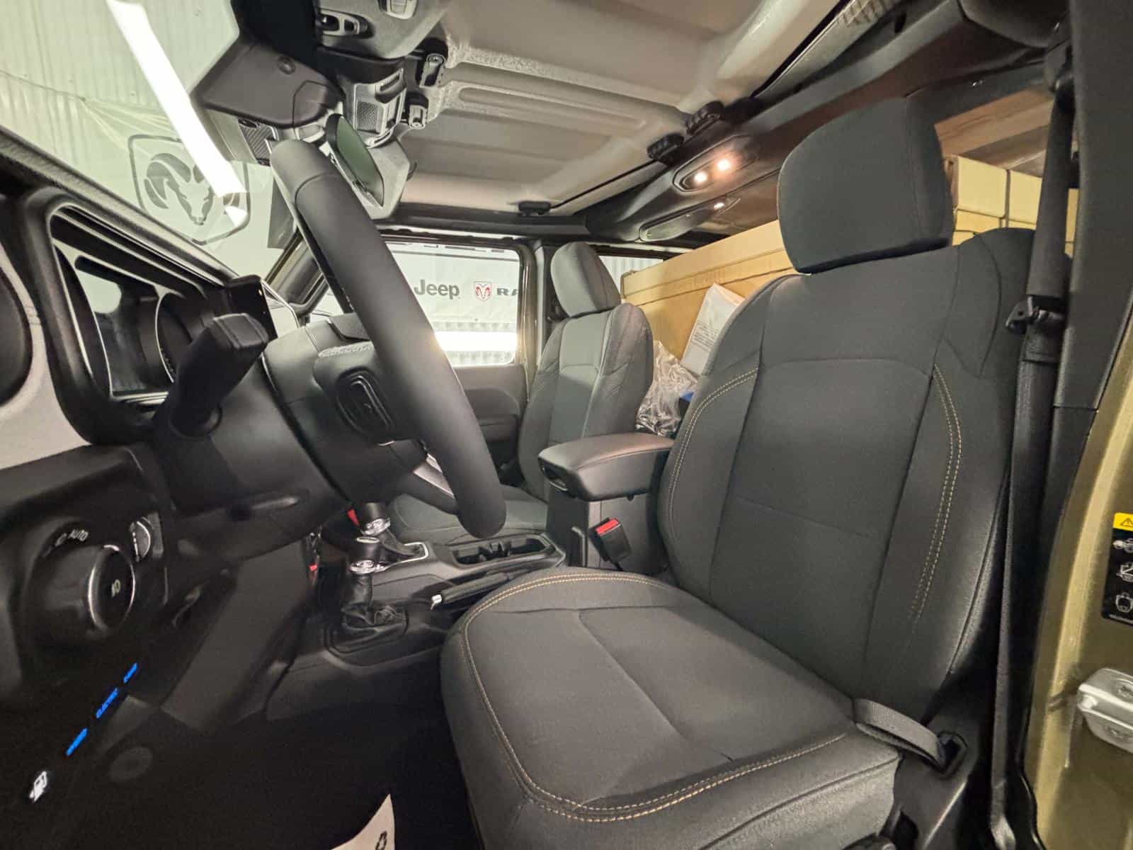 Image 6 Jeep Wrangler 4XE 4xe Willys 2025