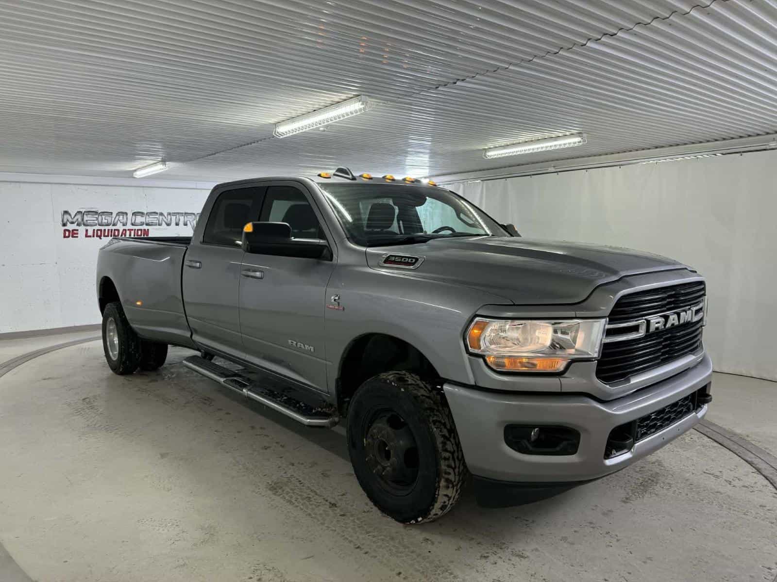 2021 RAM 3500 Big Horn - Image 7