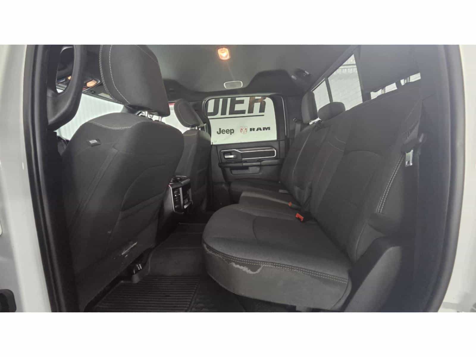 2024 RAM 2500 Big Horn - Image 13