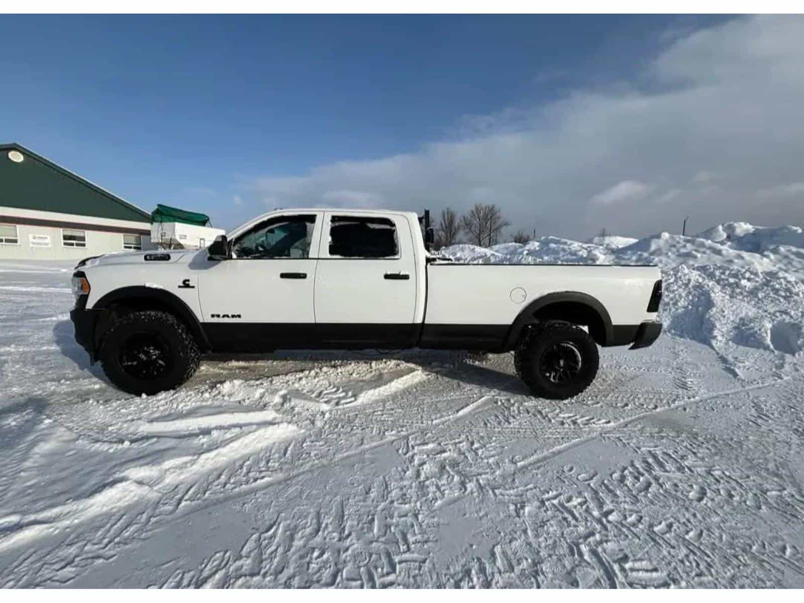 2020 RAM 2500 Tradesman - Image 5