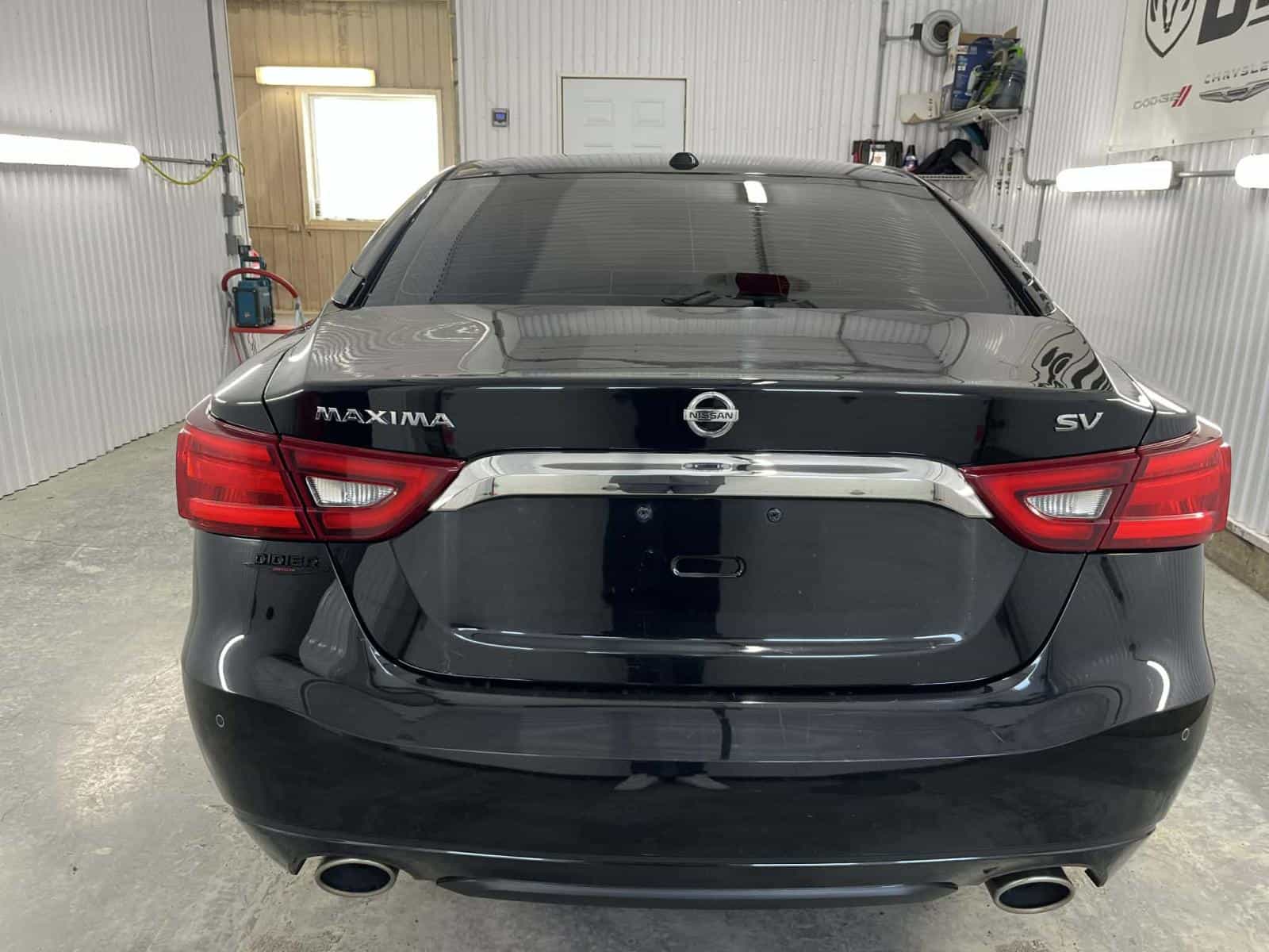 2017 Nissan Maxima Platinum - Image 6