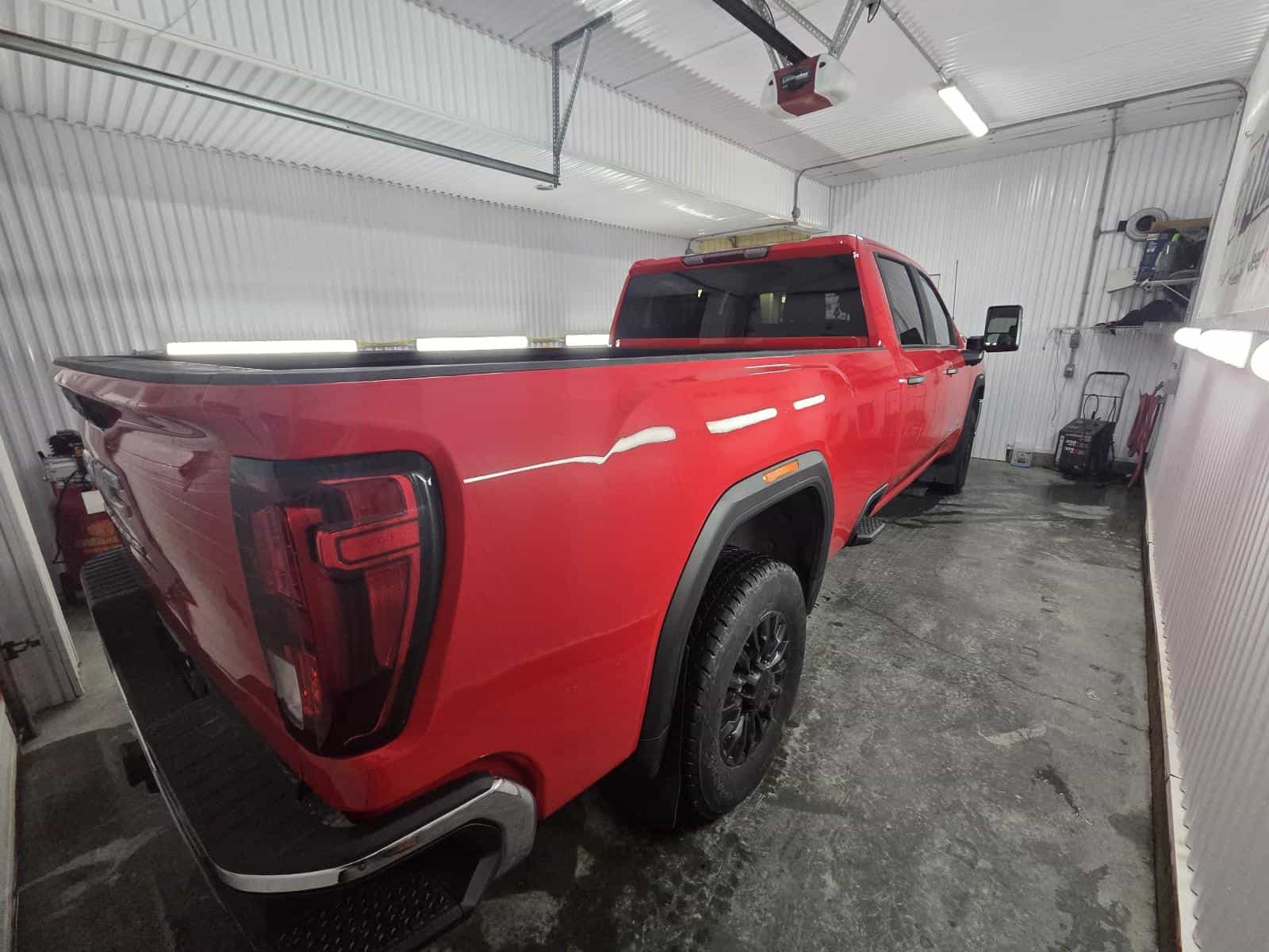 2023 GMC Sierra Pro - Image 5