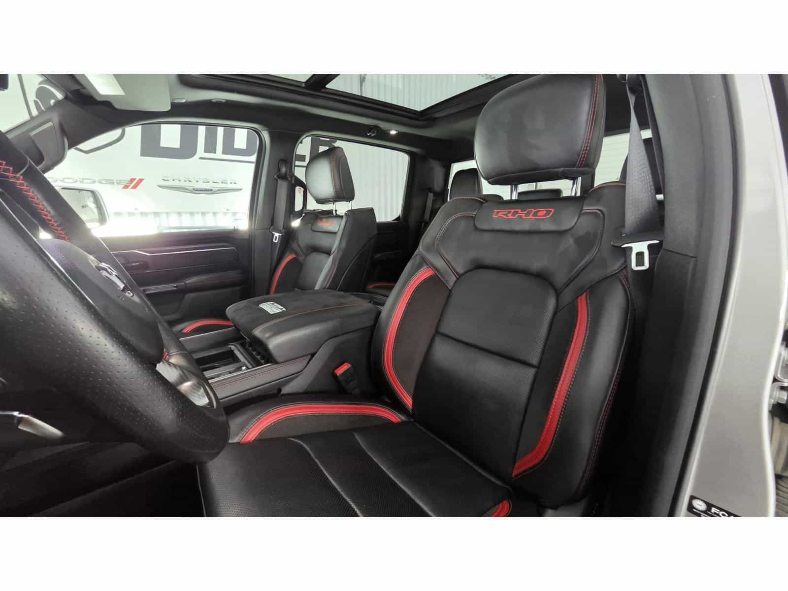 2025 RAM 1500 RHO - Image 15