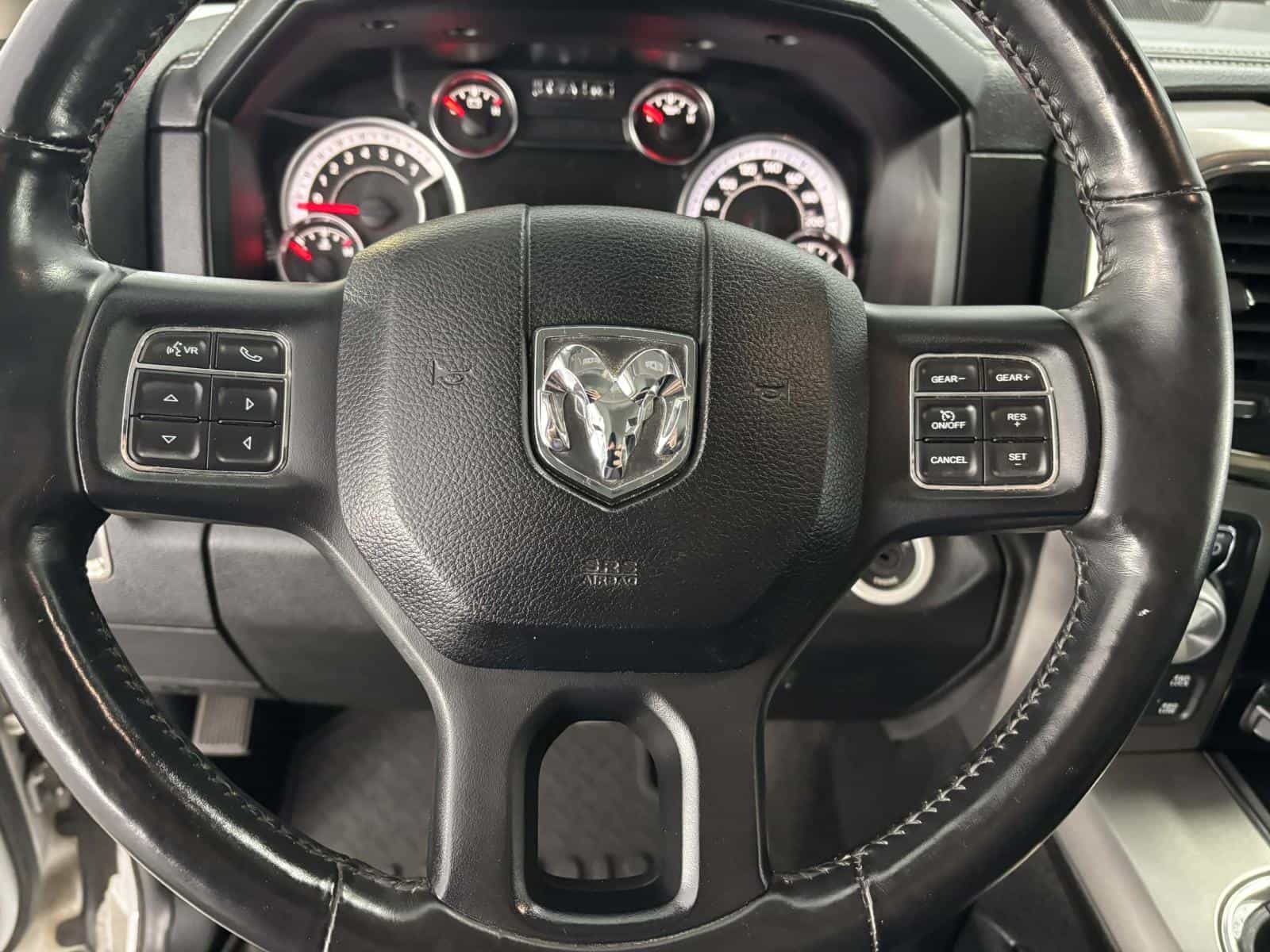 Image 11 RAM 1500 Sport 2017