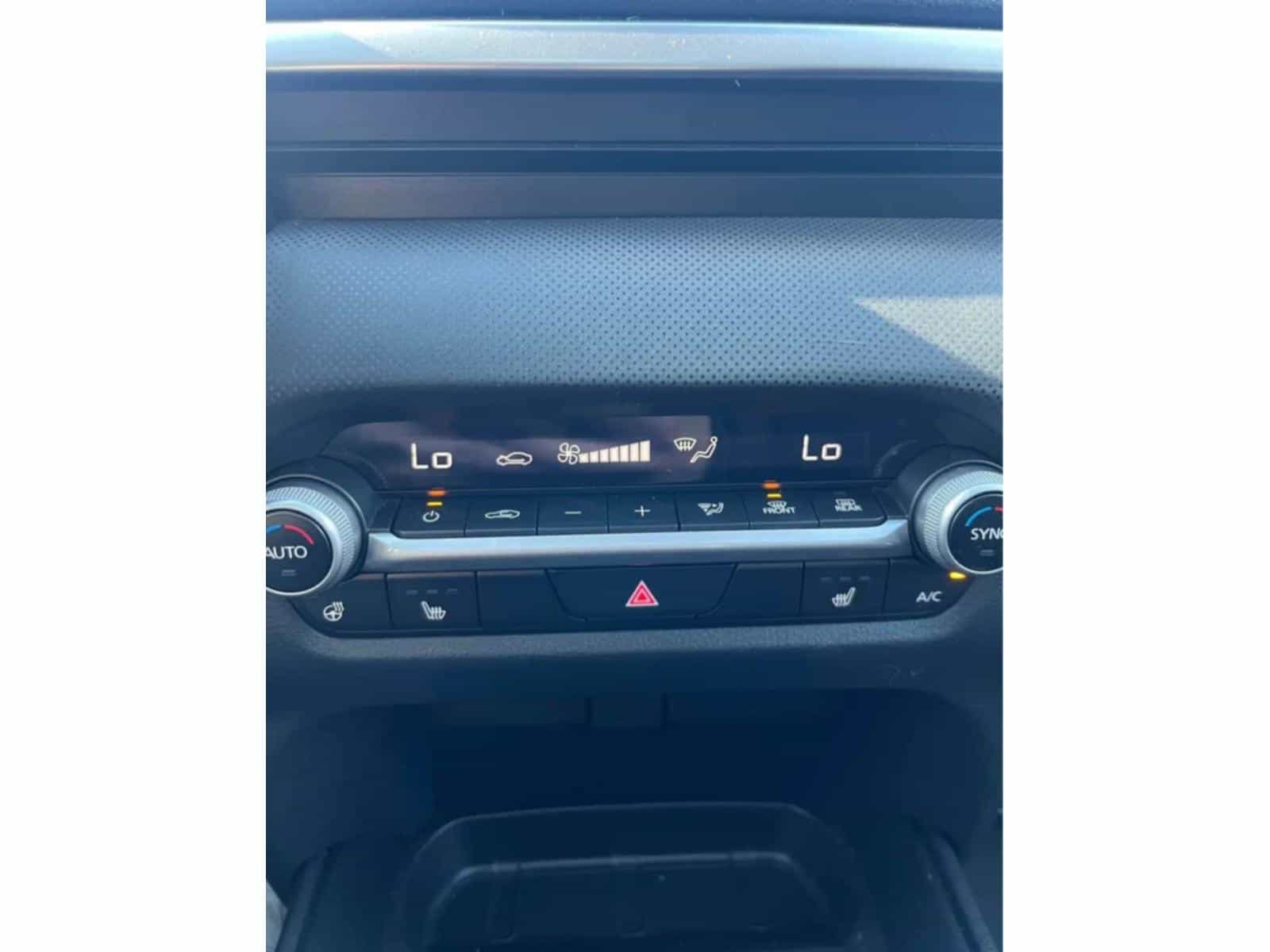 2023 Mazda CX-50 GS-L - Image 11