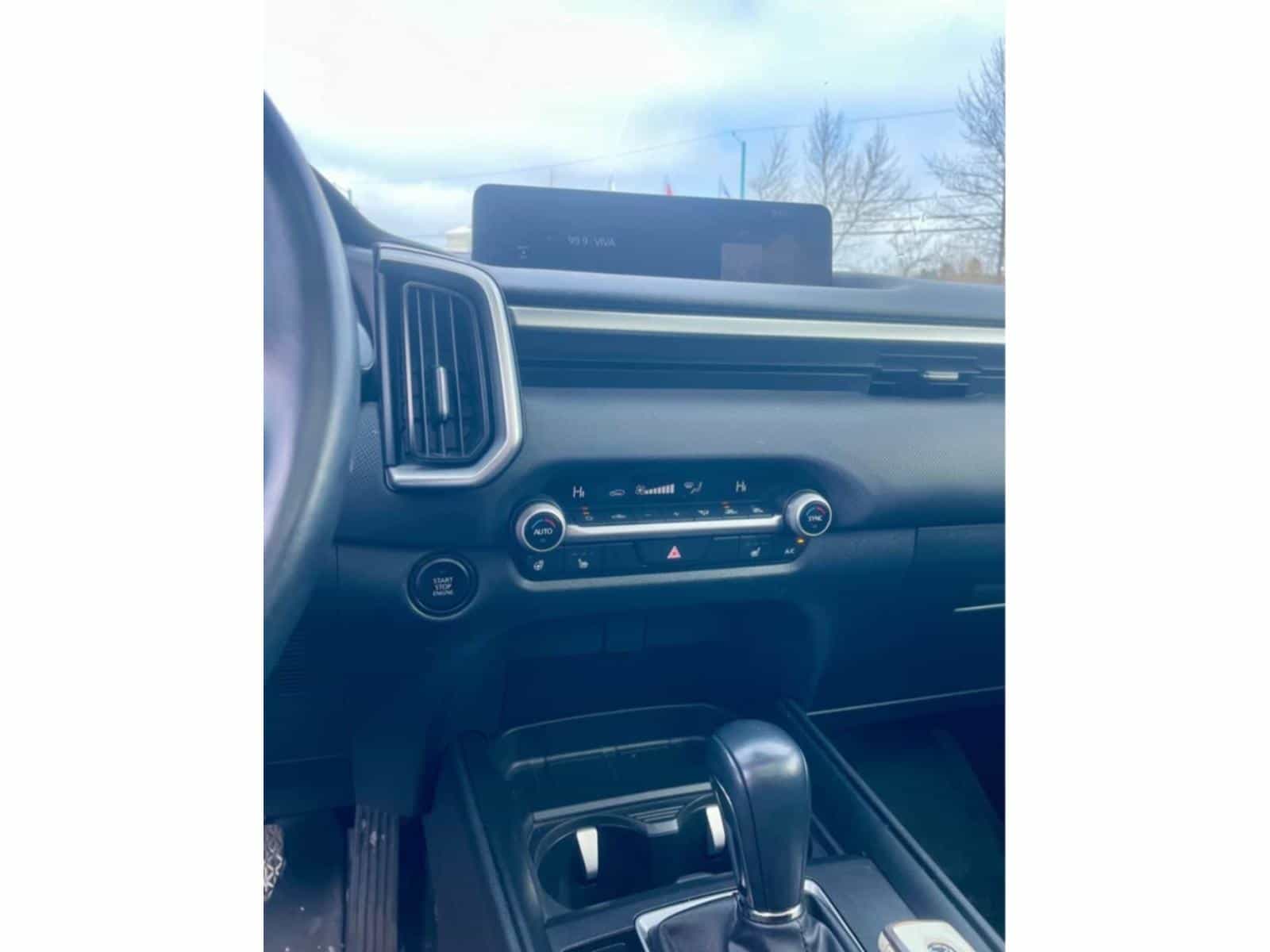 2023 Mazda CX-50 GS-L - Image 12