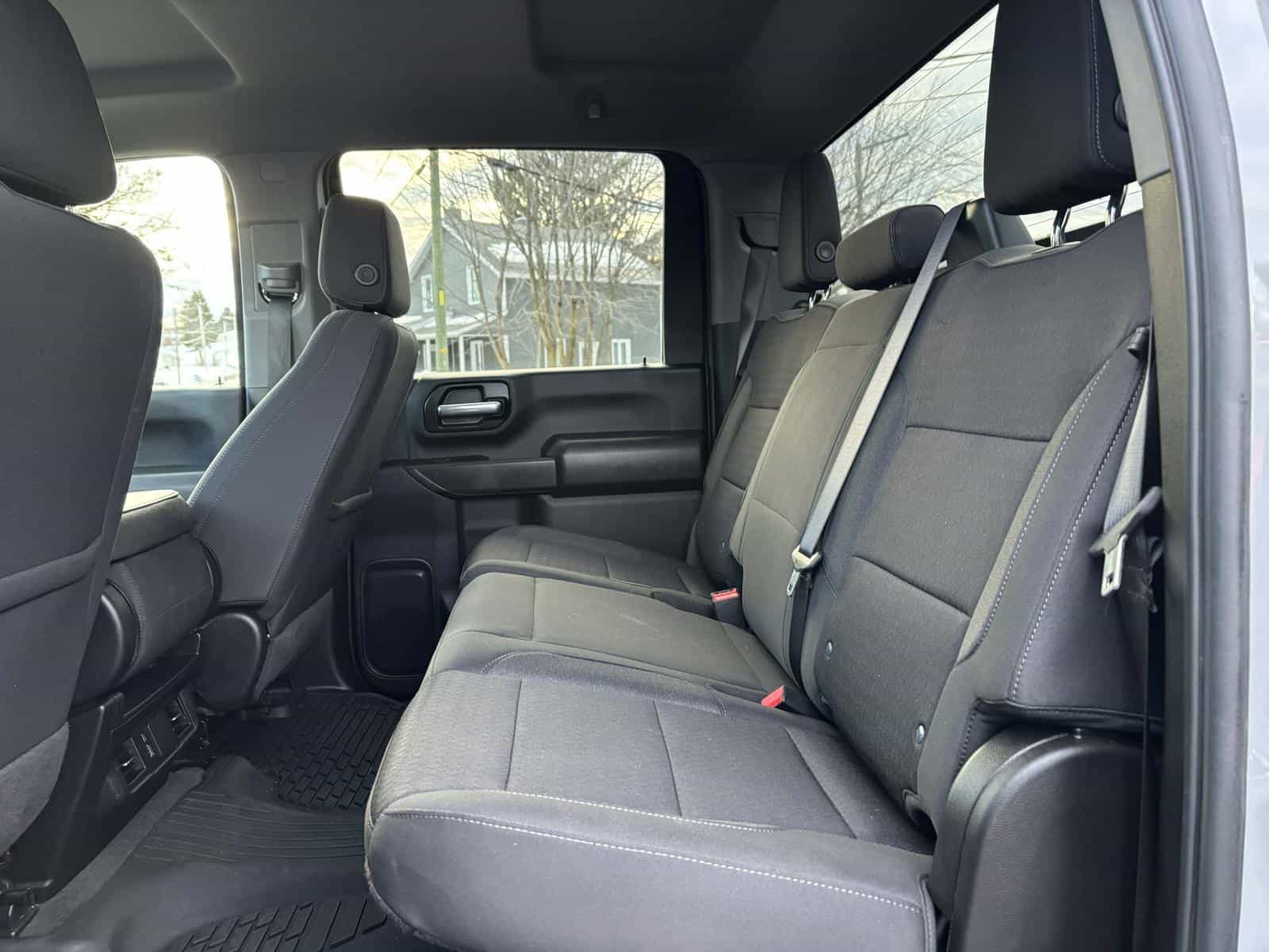 2024 Chevrolet Silverado Custom - Image 10