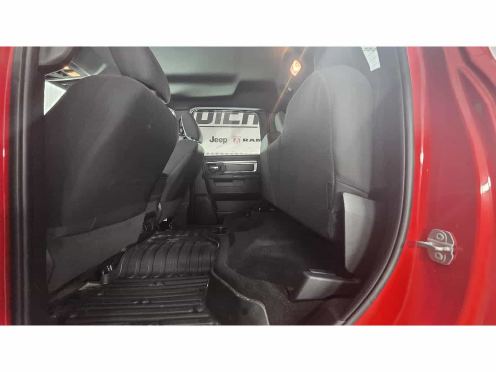 Image 10 RAM 1500 Classic Warlock 2021