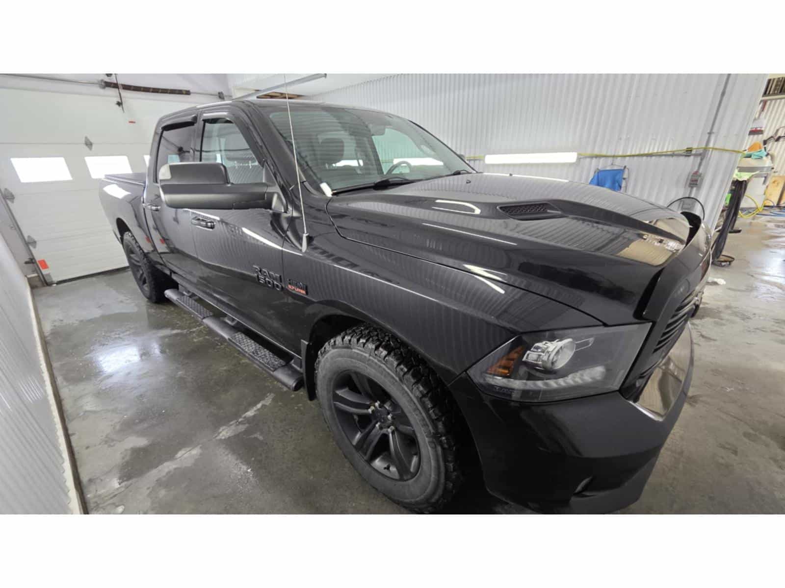 2018 RAM 1500 Sport - Image 4