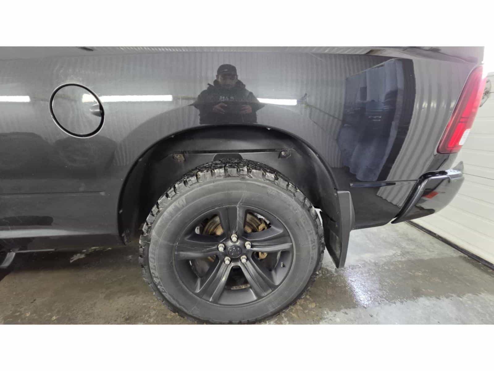 2018 RAM 1500 Sport - Image 5