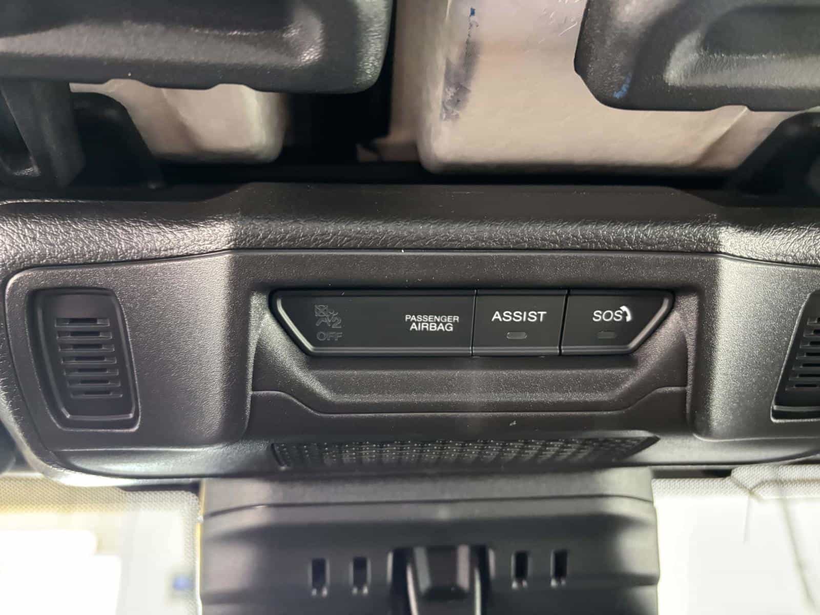 Image 14 Jeep Gladiator NightHawk 2025