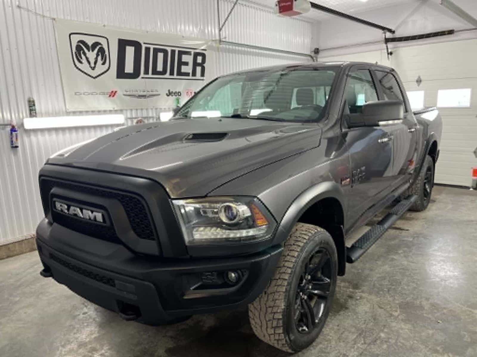 Image 1 RAM 1500 Classic Warlock 2019