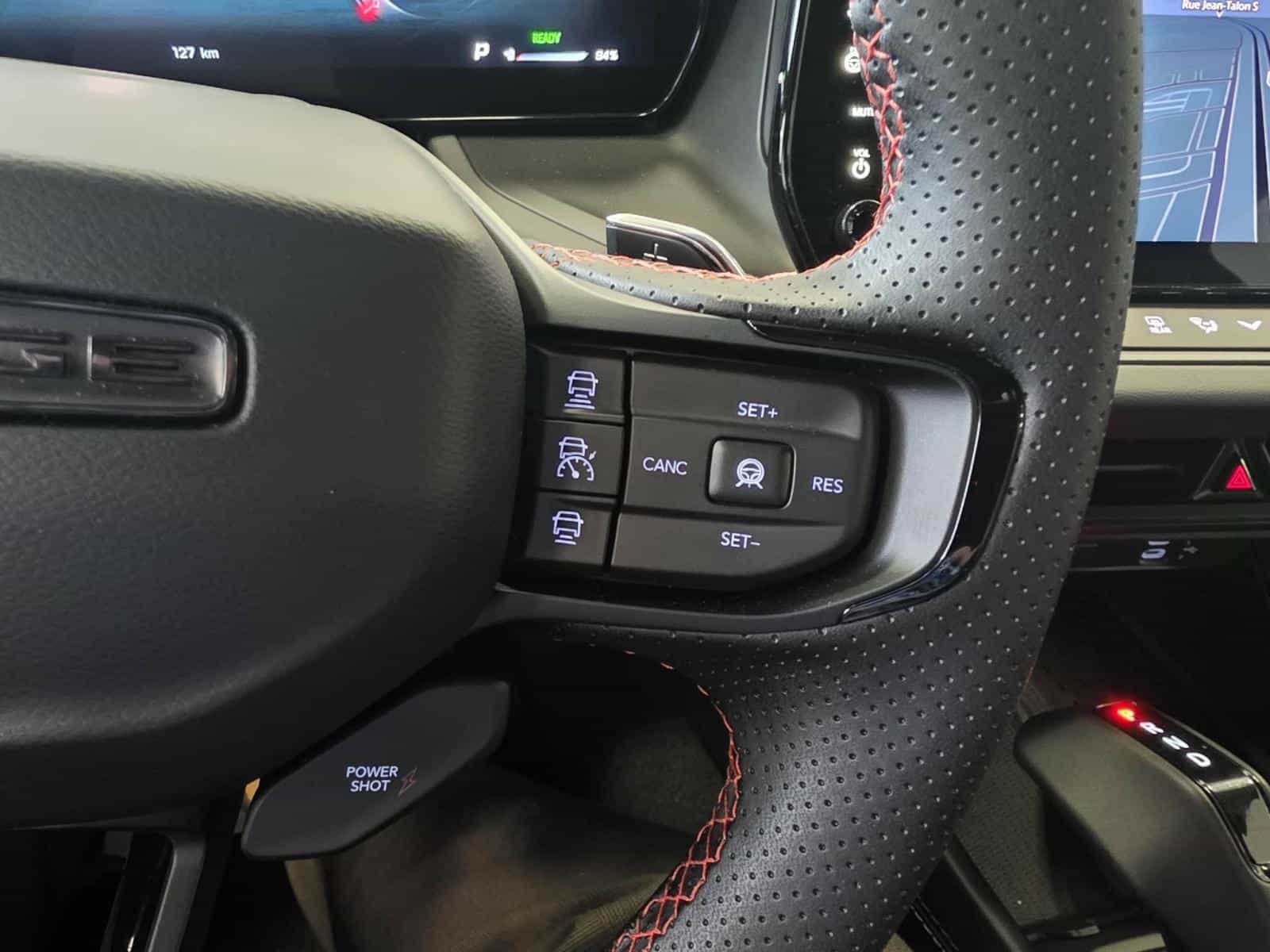 2025 Dodge Charger Daytona R/T - Image 9