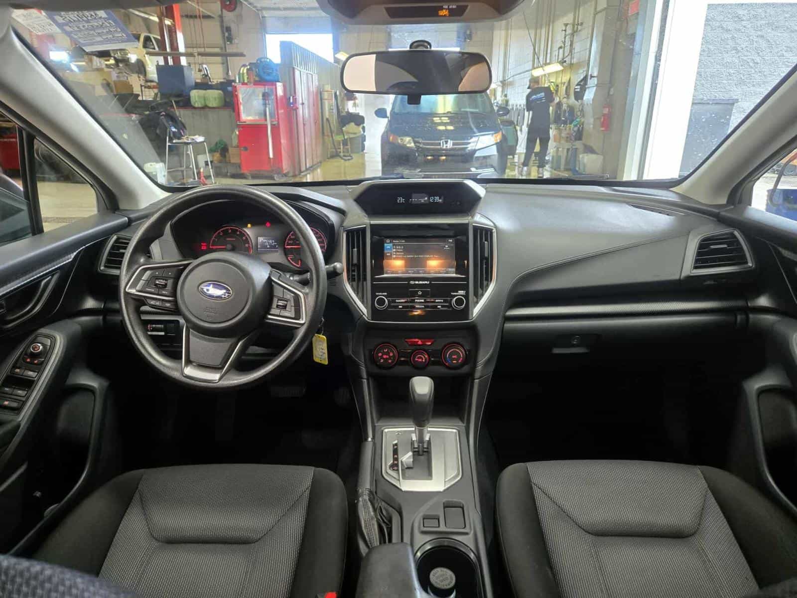 2017 Subaru Impreza Convenience - Image 13