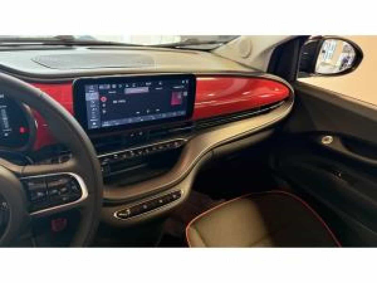 Image 8 Fiat All-New 500e BEV Code d Ensemble clair 21C La Prima 2025