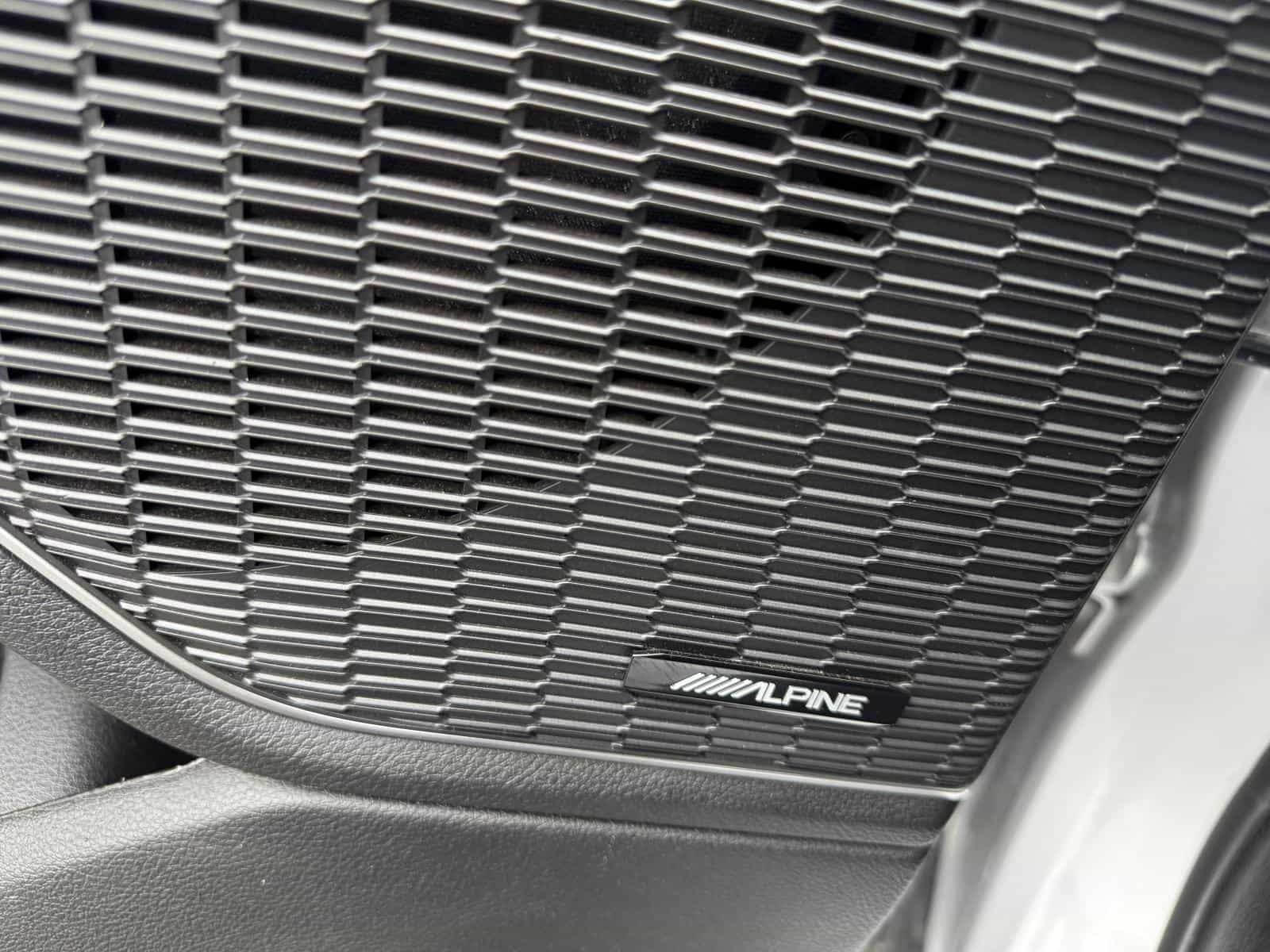 2023 Jeep Grand Cherokee Base 4XE - Image 18