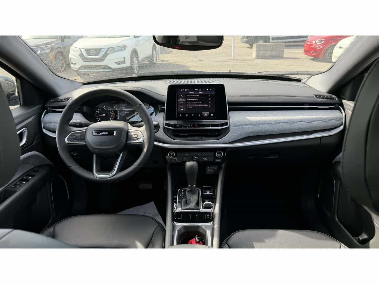 Image 8 Jeep Compass North 2026