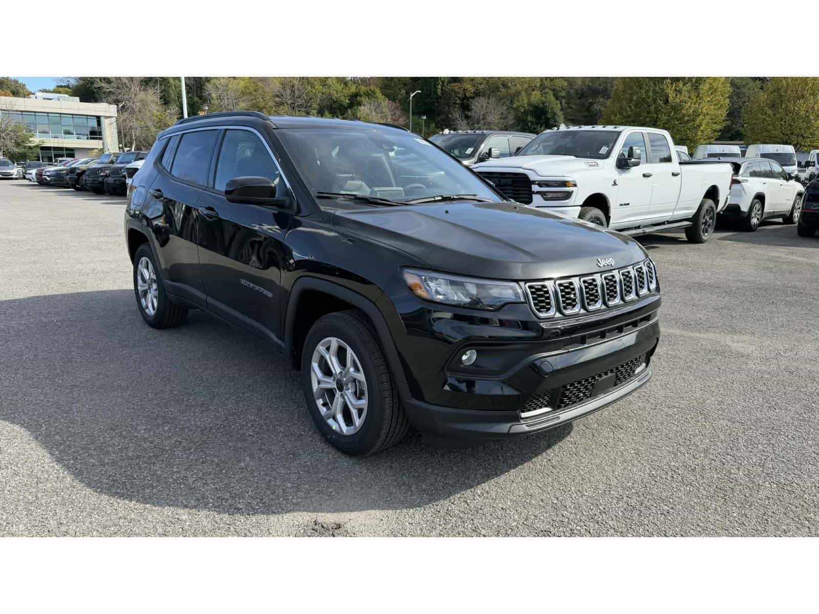 Image 10 Jeep Compass North 2026