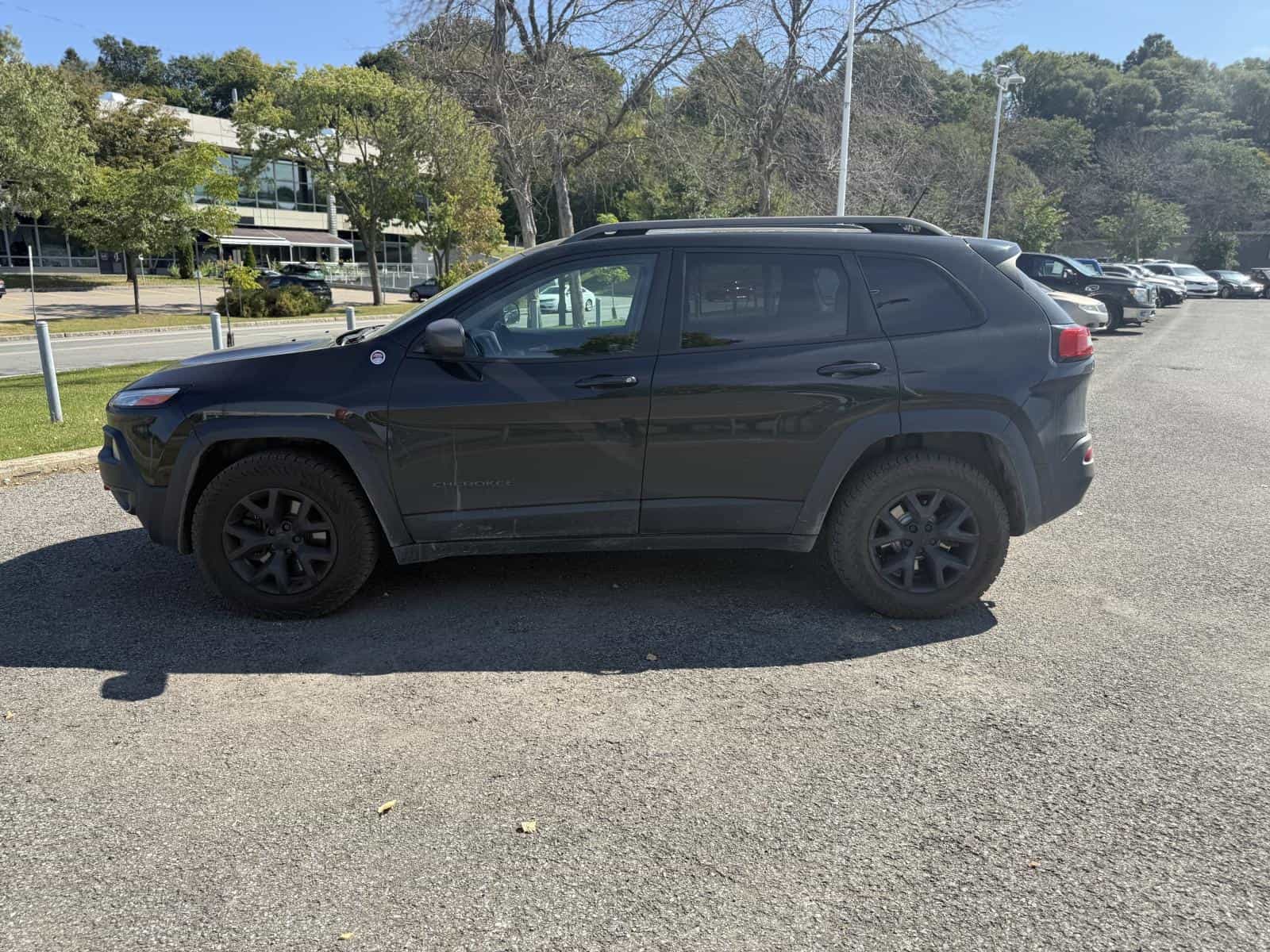 2015 Jeep Cherokee Trailhawk - Image 7