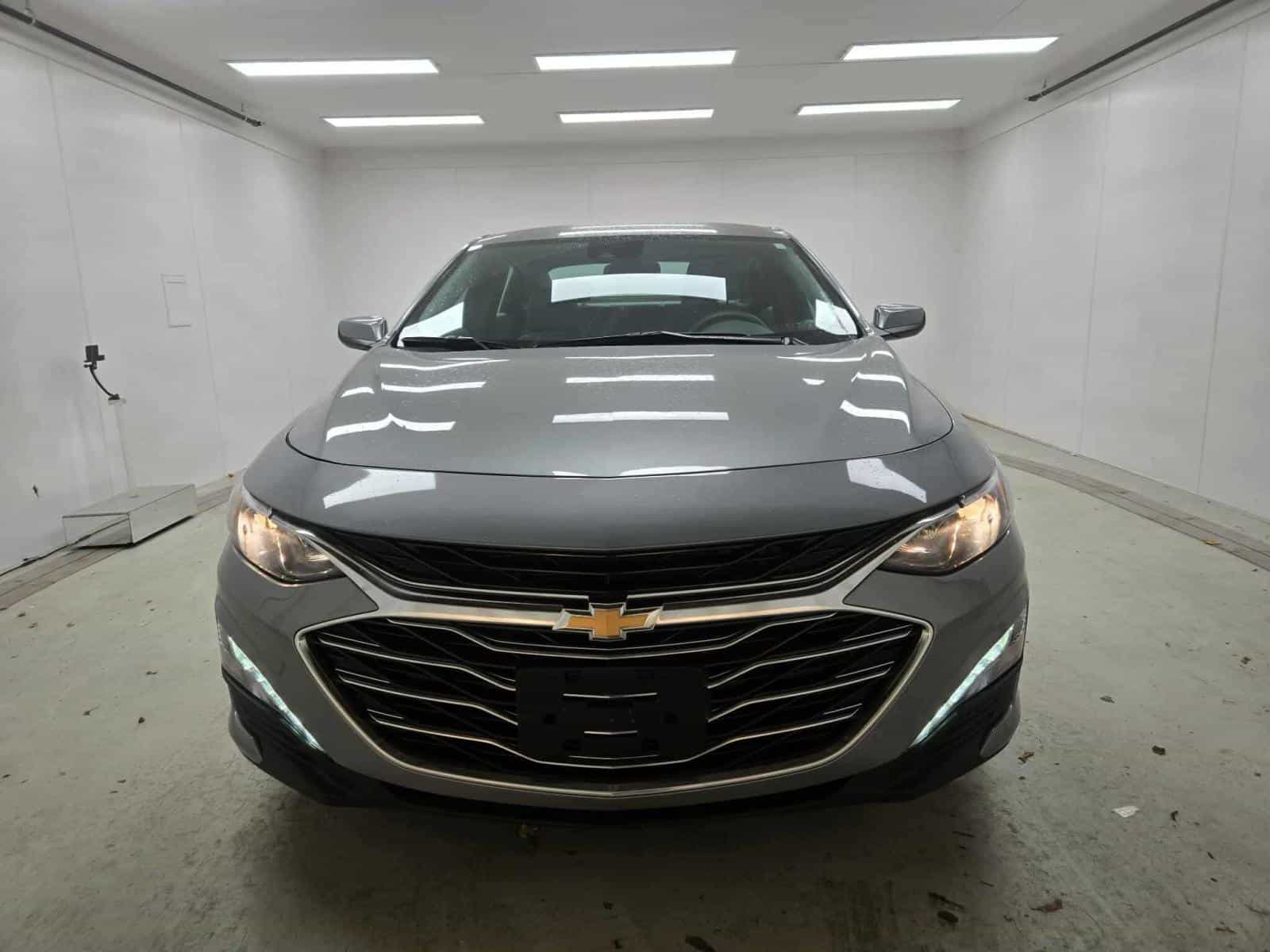 2025 Chevrolet Malibu Lt 1LT - Image 2