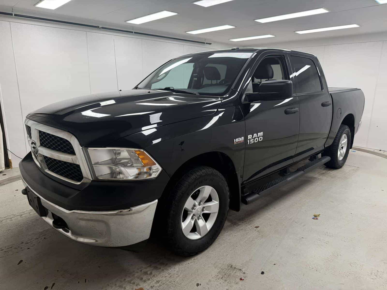 2017 RAM 1500 ST SXT - Image 1