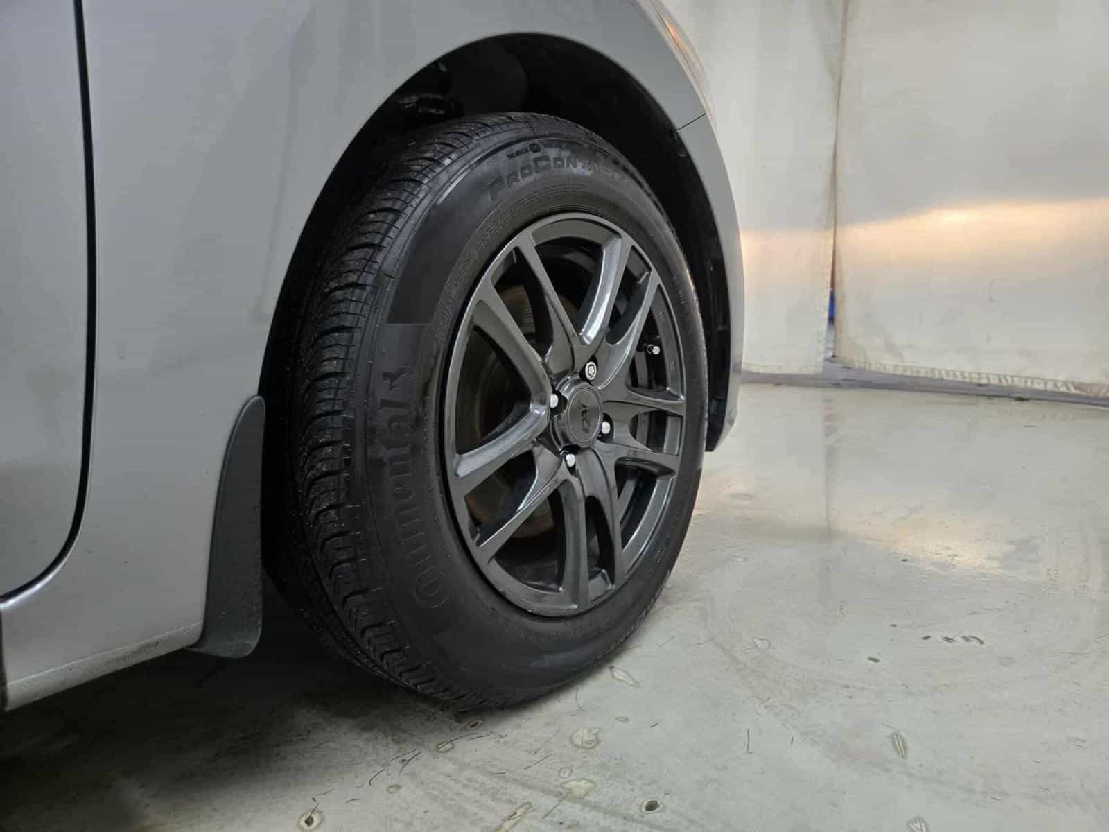 2021 Kia Rio 5-door - Image 8