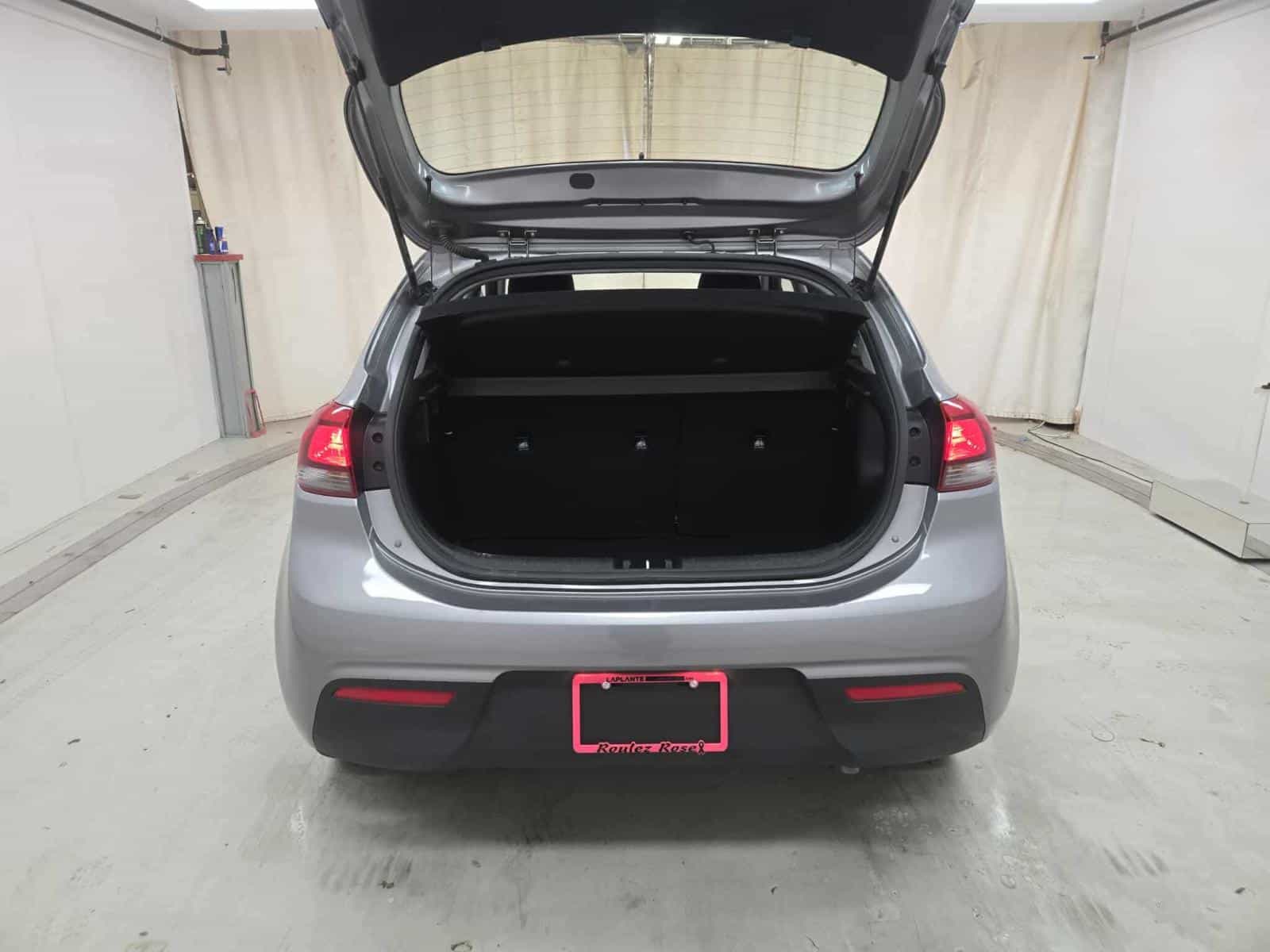 2021 Kia Rio 5-door - Image 7