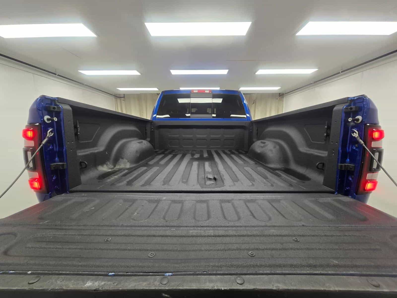 2019 RAM 2500 Power Wagon - Image 11