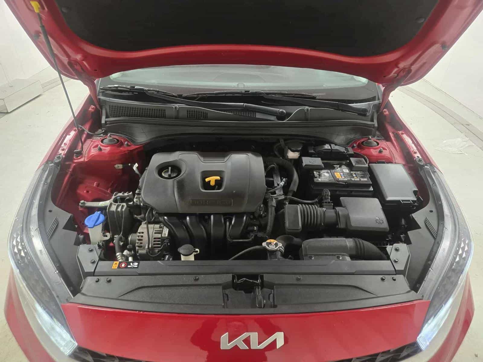 2022 Kia Forte Gt Line GT-Line - Image 3