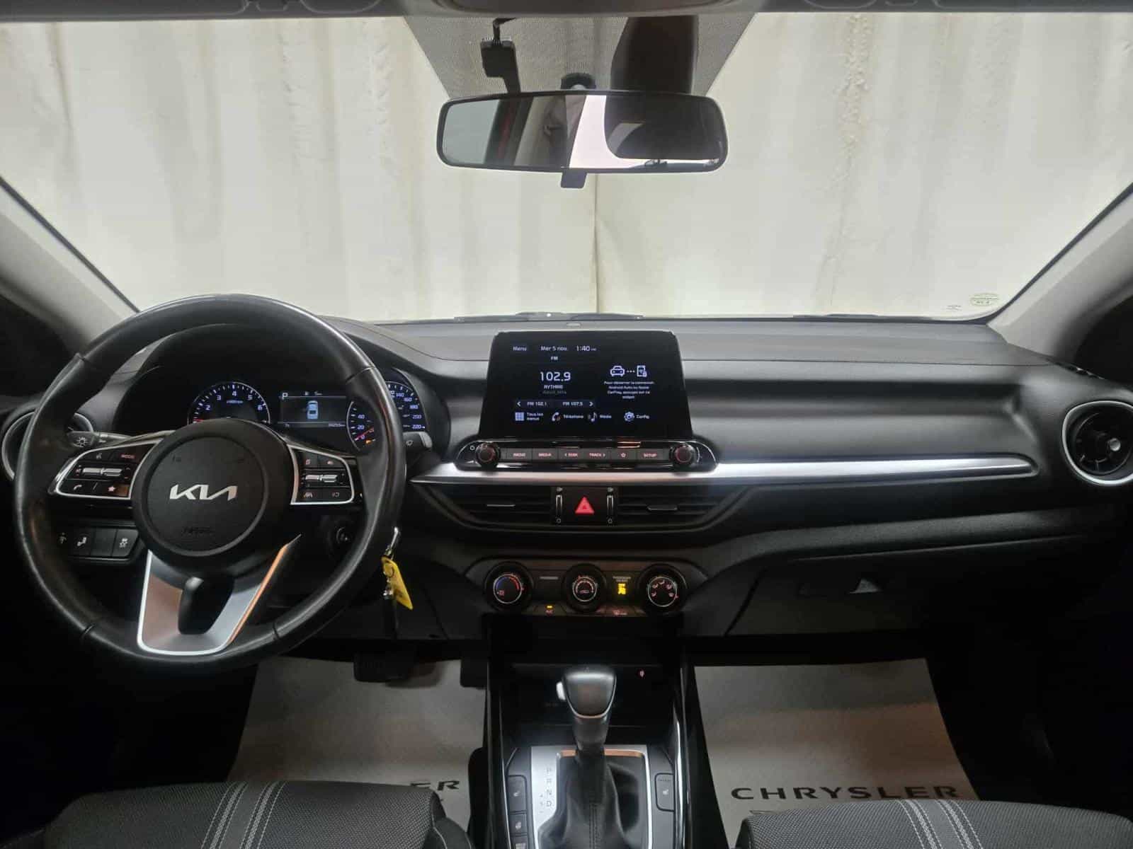 2022 Kia Forte Gt Line GT-Line - Image 10