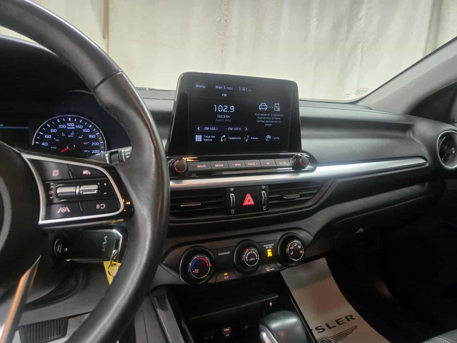 2022 Kia Forte Gt Line GT-Line - Image 15