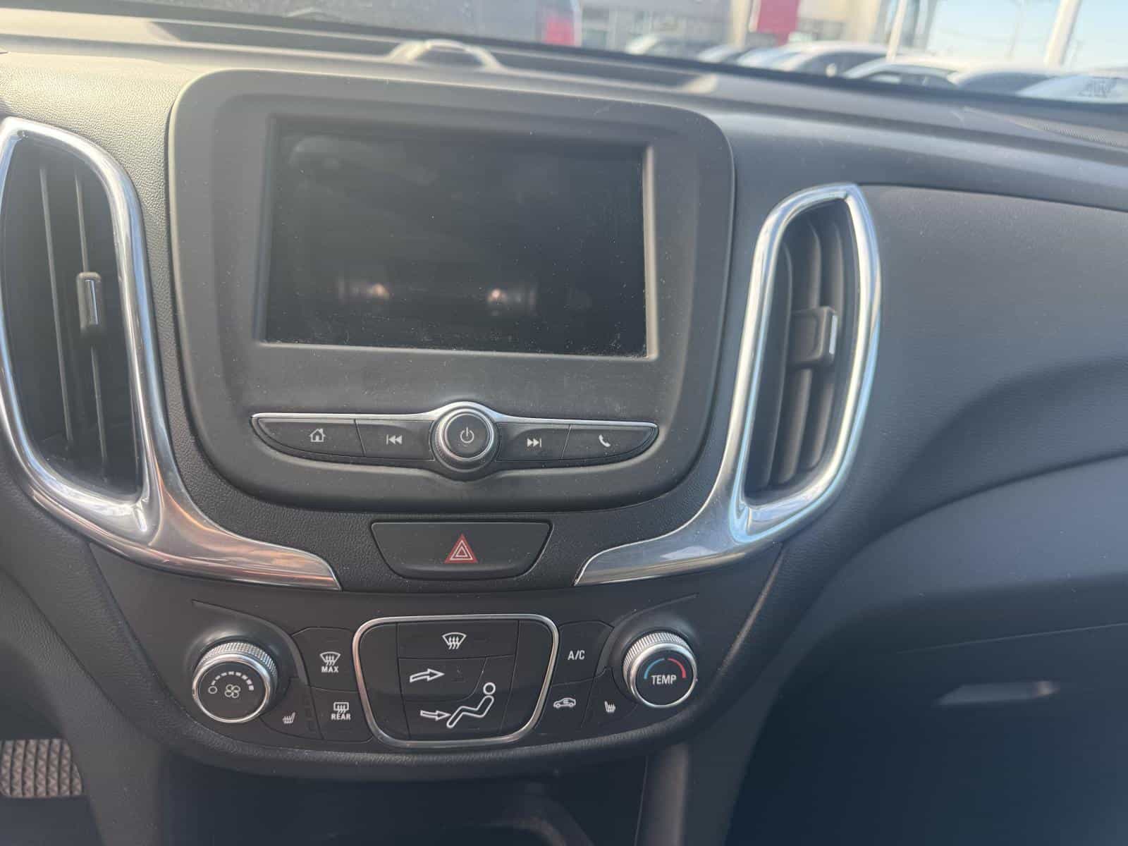 2019 Chevrolet EQUINOX LT LT - Image 10