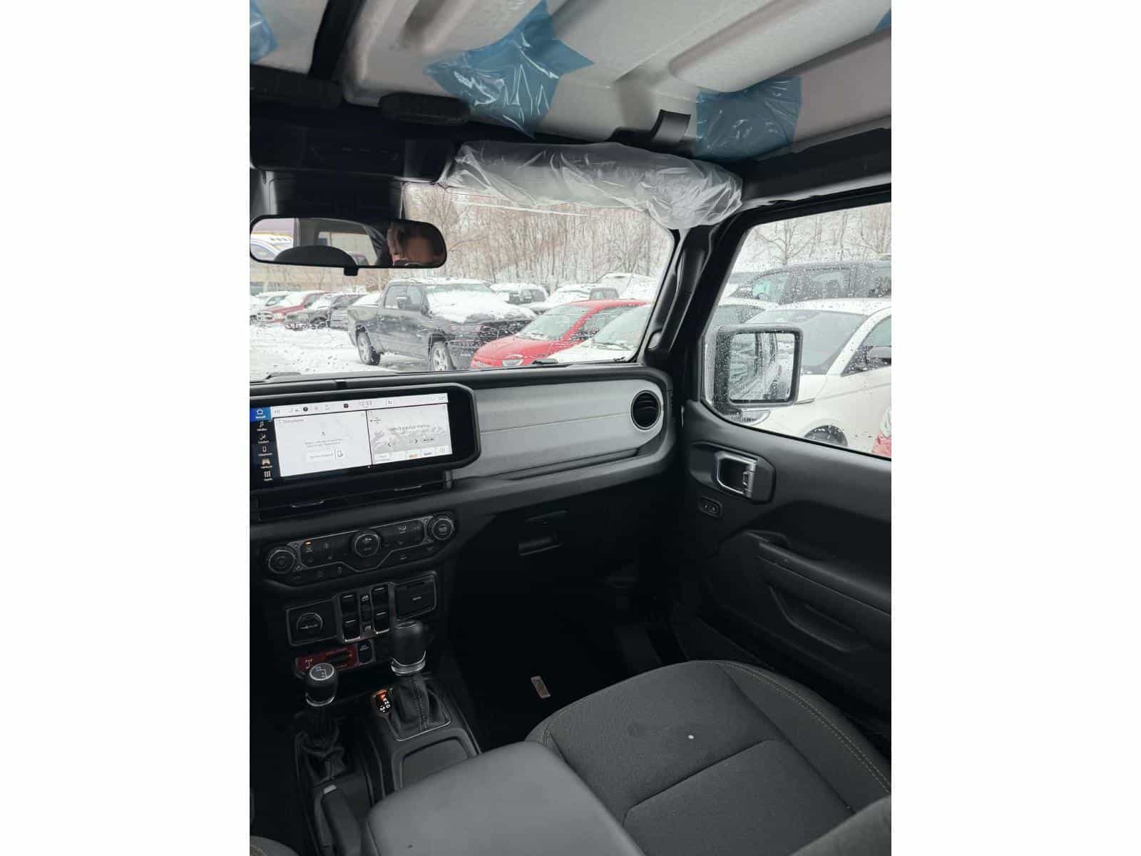 Image 9 Jeep Wrangler 4 Door Willys 2026