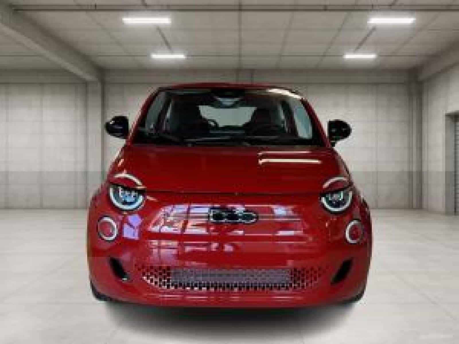 2025 Fiat All-New 500e BEV 500e RED - Image 5