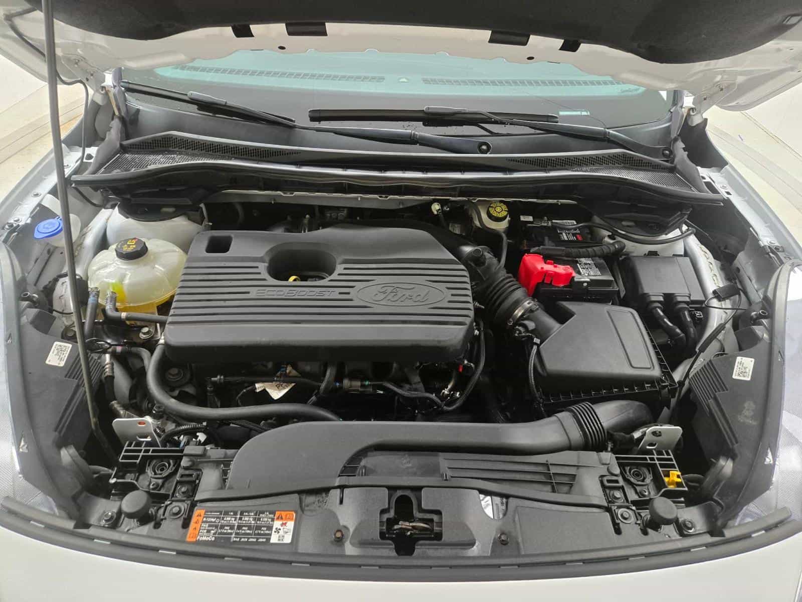 2020 Ford Escape SEL - Image 13