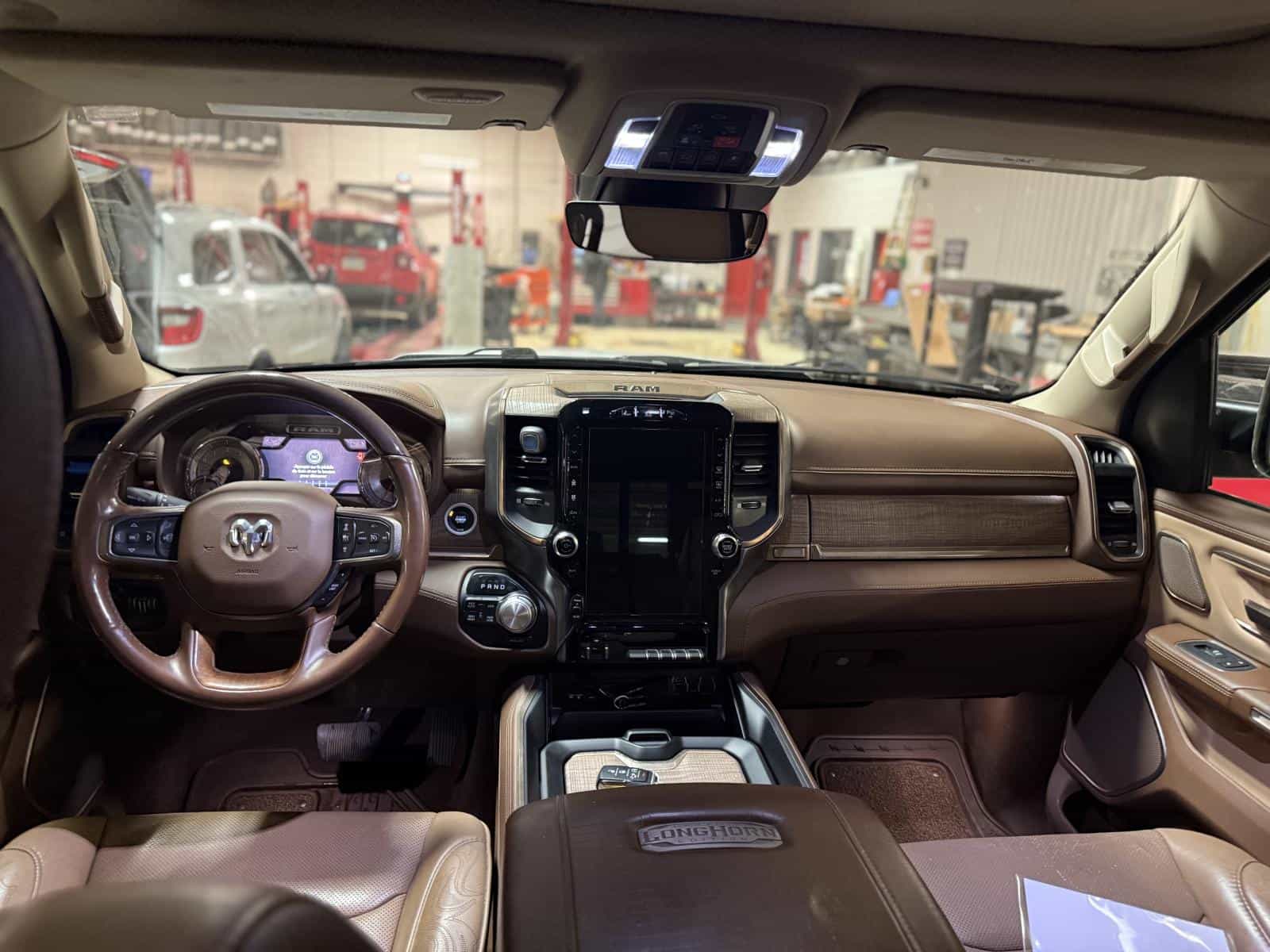 2019 RAM 1500 Laramie Longhorn - Image 11