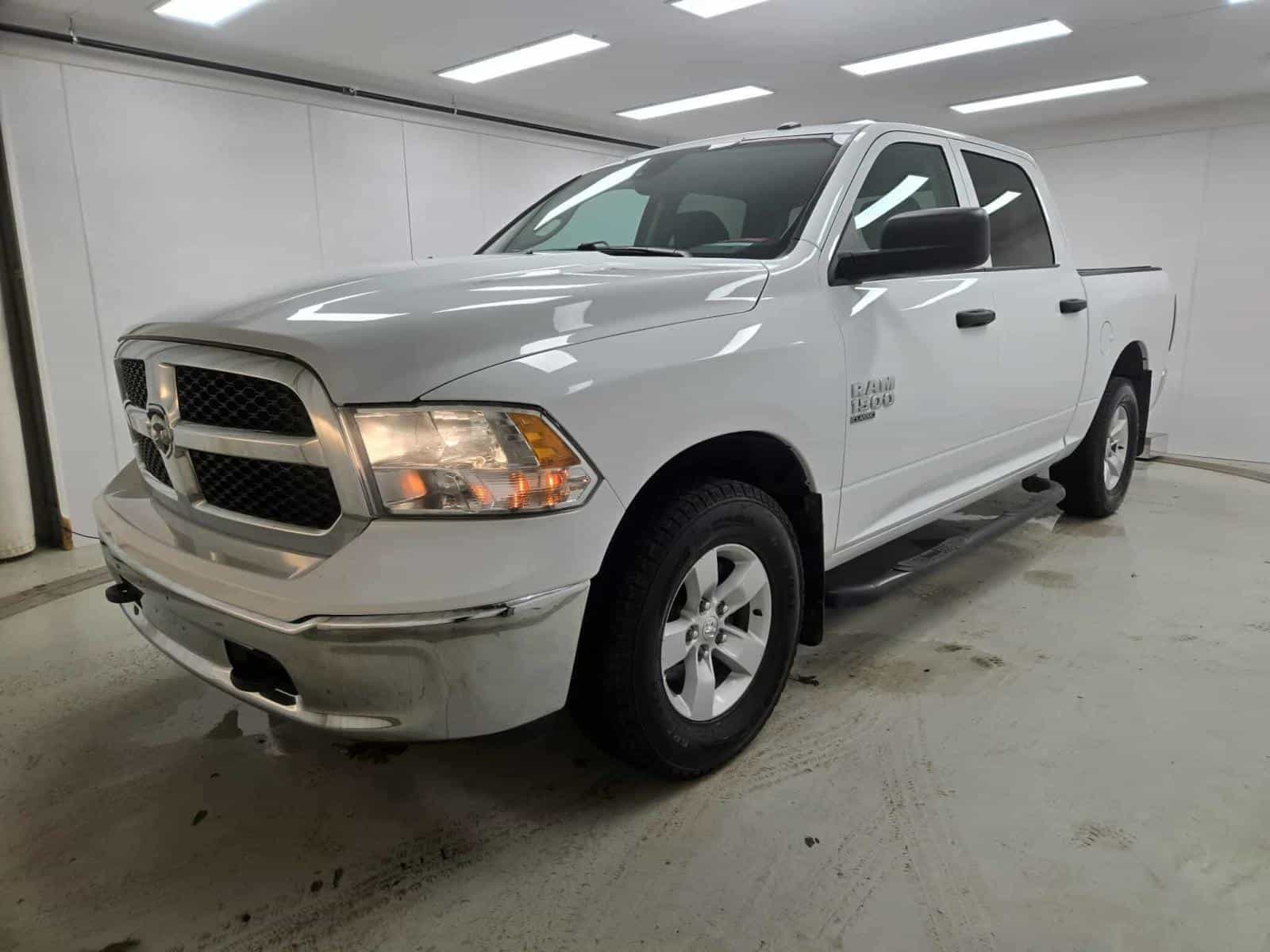 2022 RAM 1500 Classic SLT - Image 1