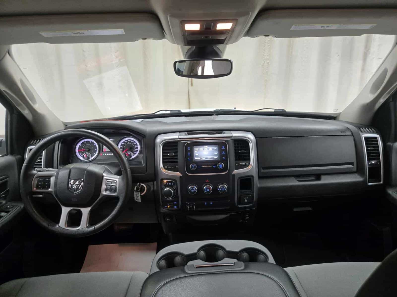 2022 RAM 1500 Classic SLT - Image 13