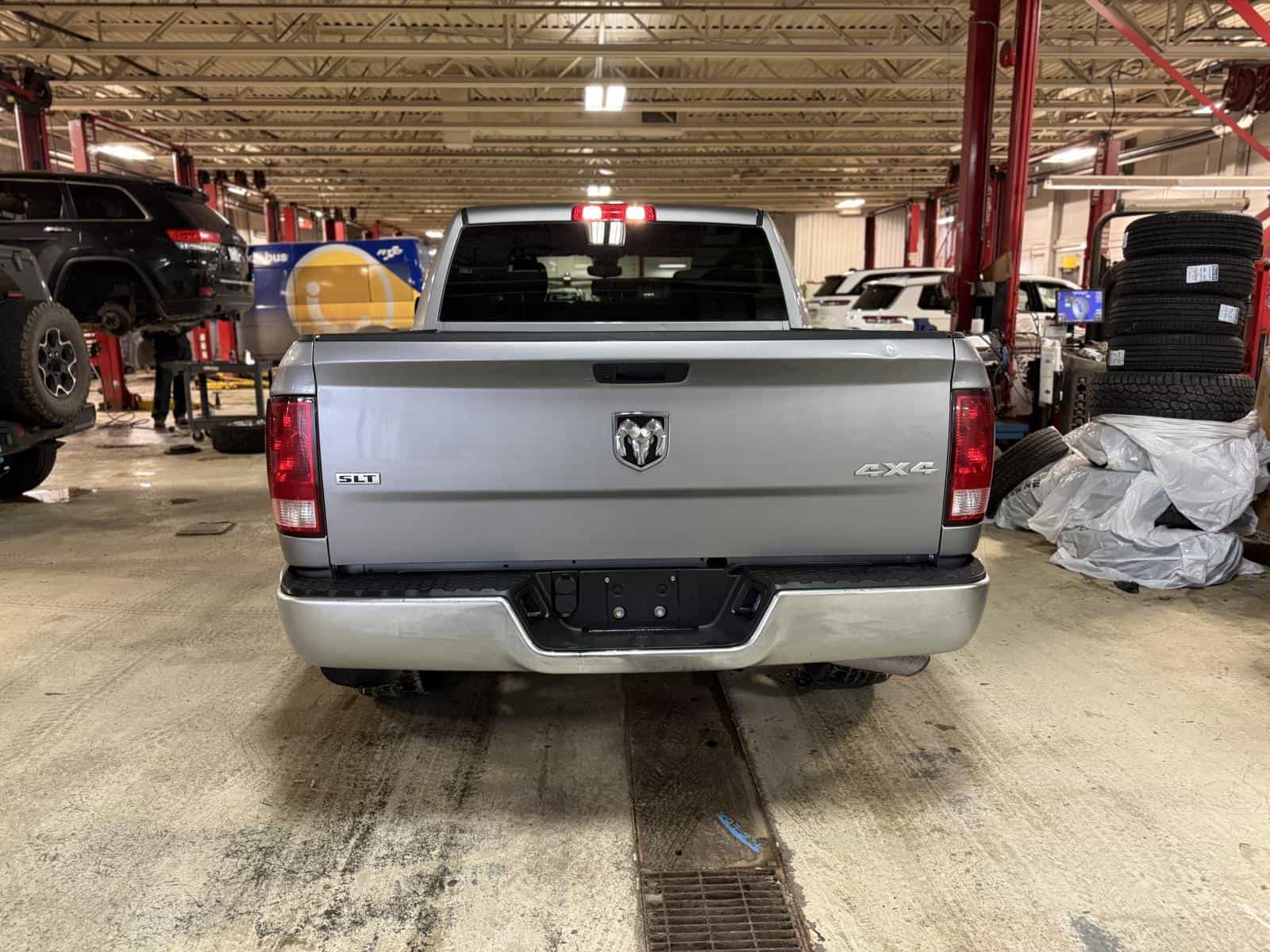 2023 RAM 1500 Classic SLT - Image 6