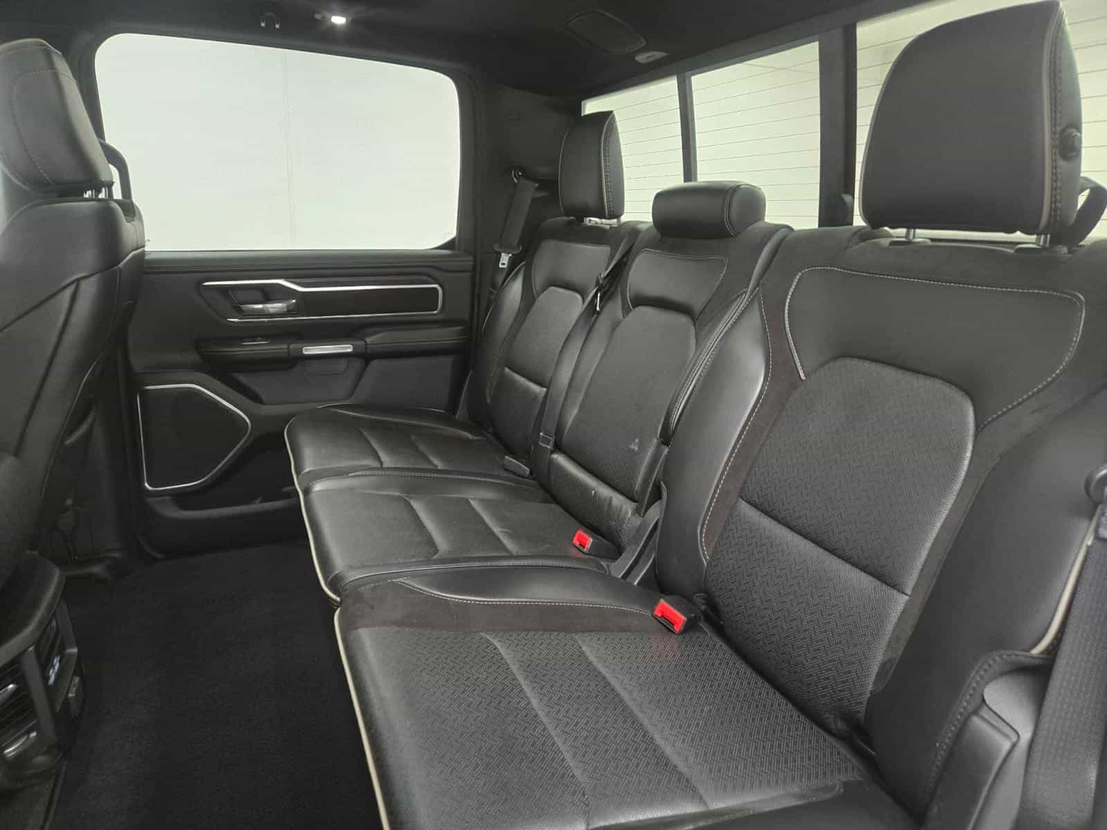 2023 RAM 1500 Laramie - Image 8