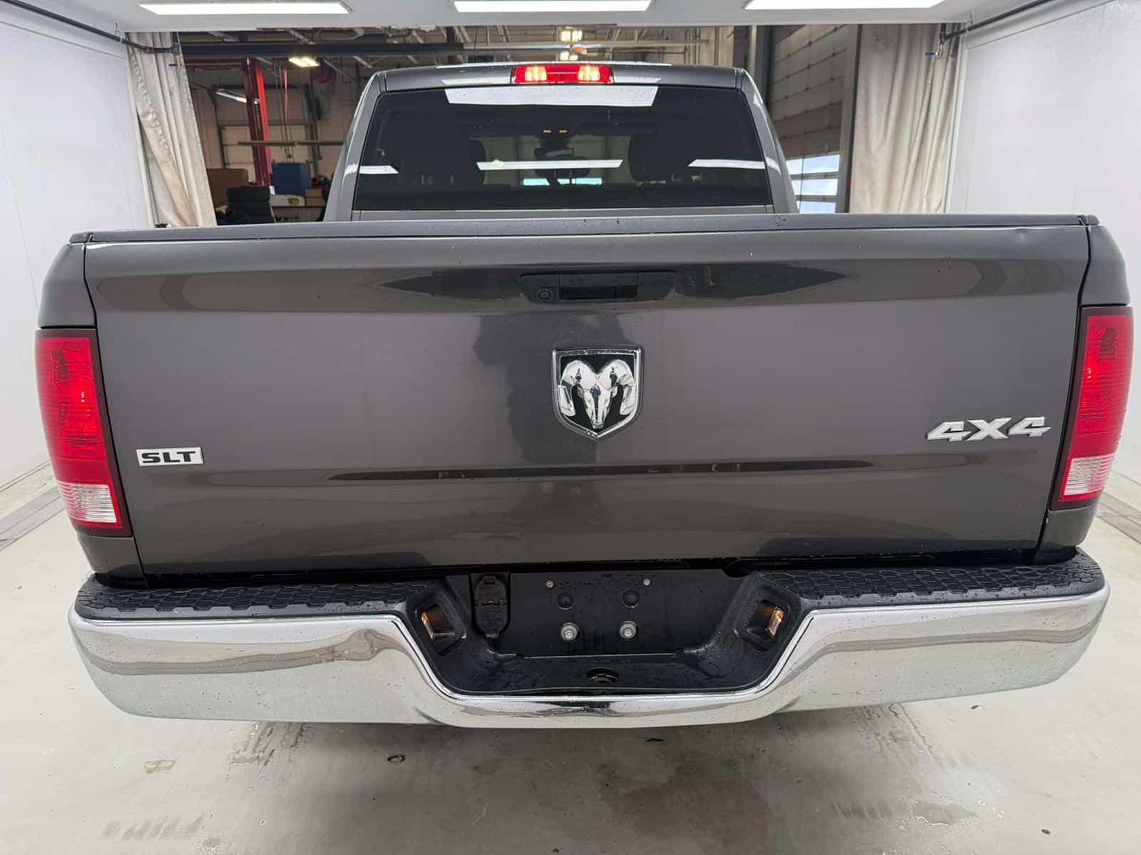 2023 RAM 1500 Classic SLT - Image 5