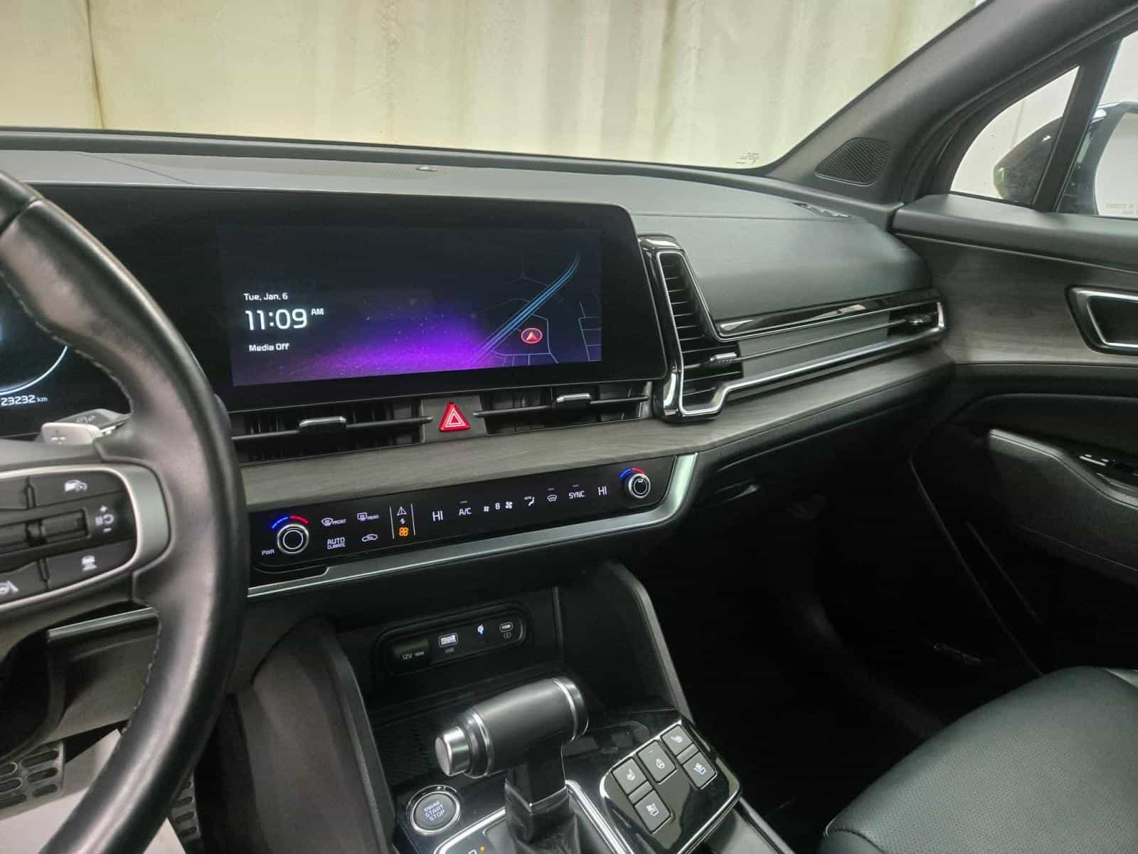 2023 Kia Sportage X-Line Limited - Image 15