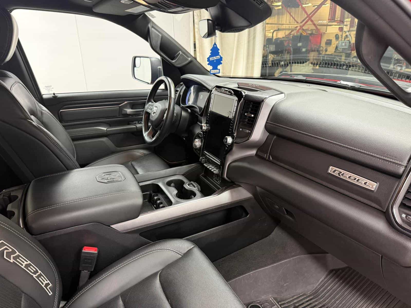 2024 RAM 1500 Rebel - Image 10