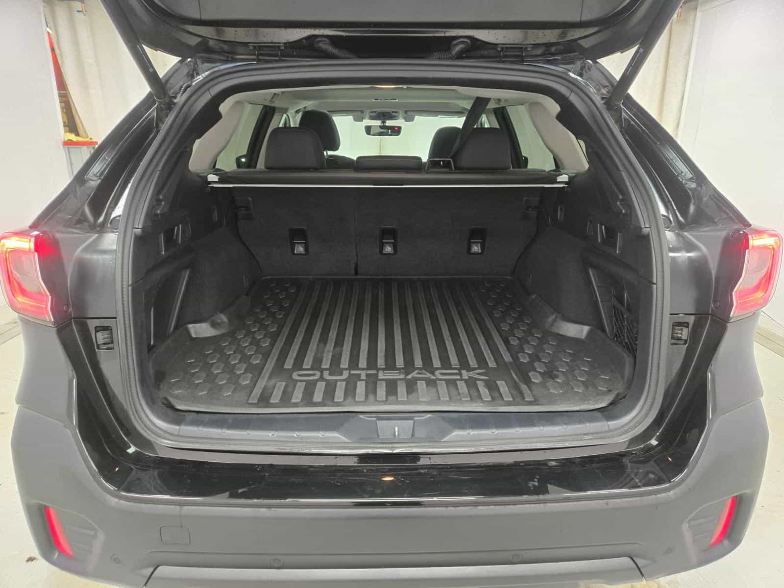 2021 Subaru Outback Outdoor XT - Image 9