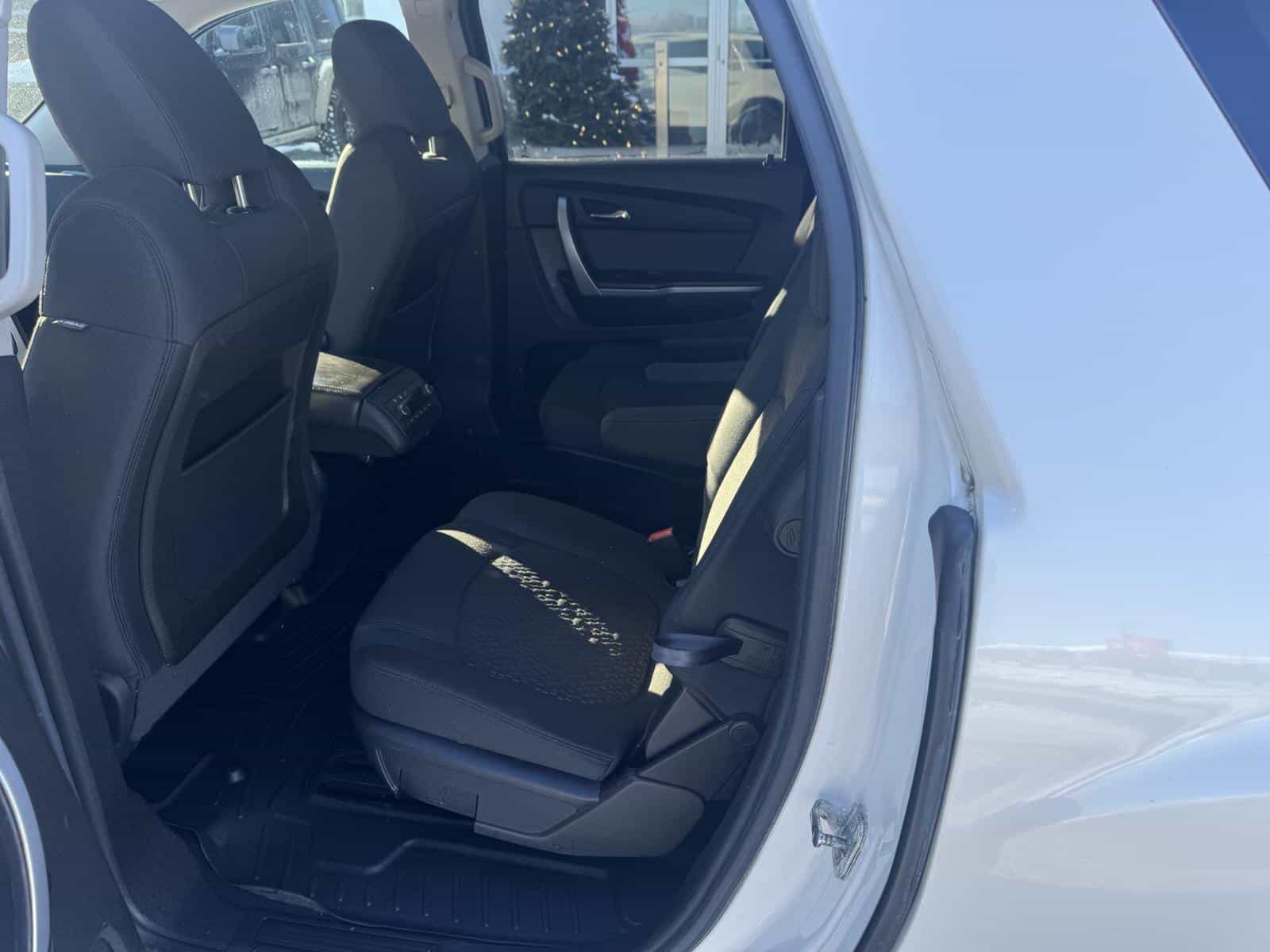 2010 GMC ACADIA SLE SLE - Image 7