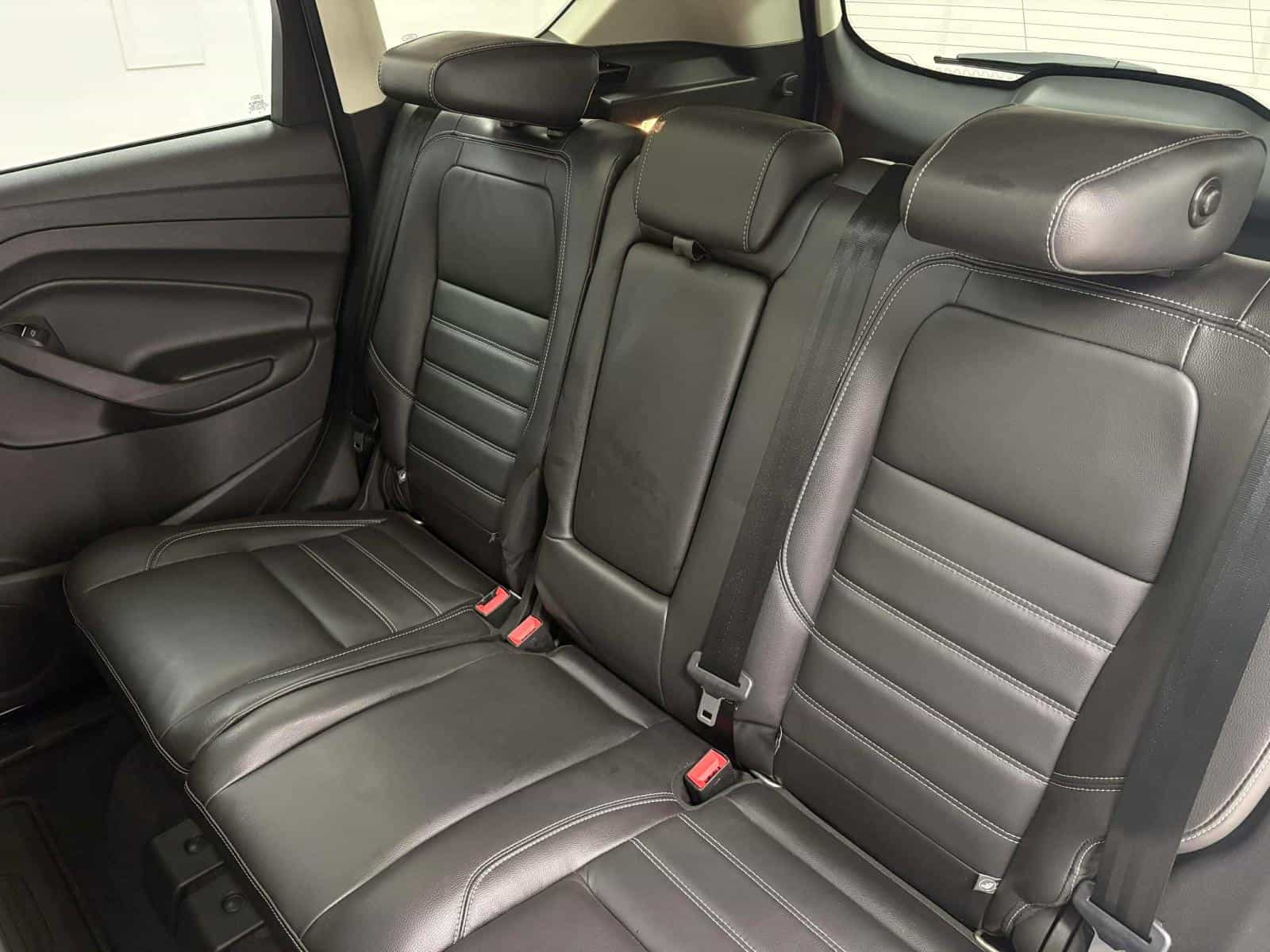 2017 Ford ESCAPE TITANIUM Titanium - Image 8