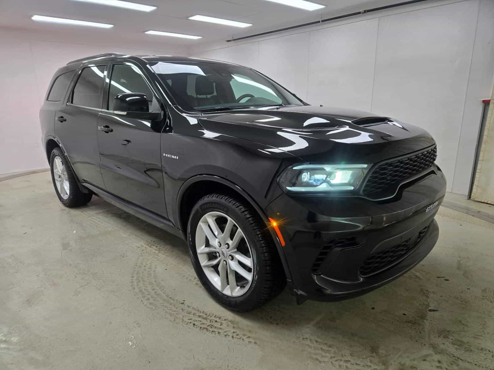 2025 Dodge Durango R/T - Image 3